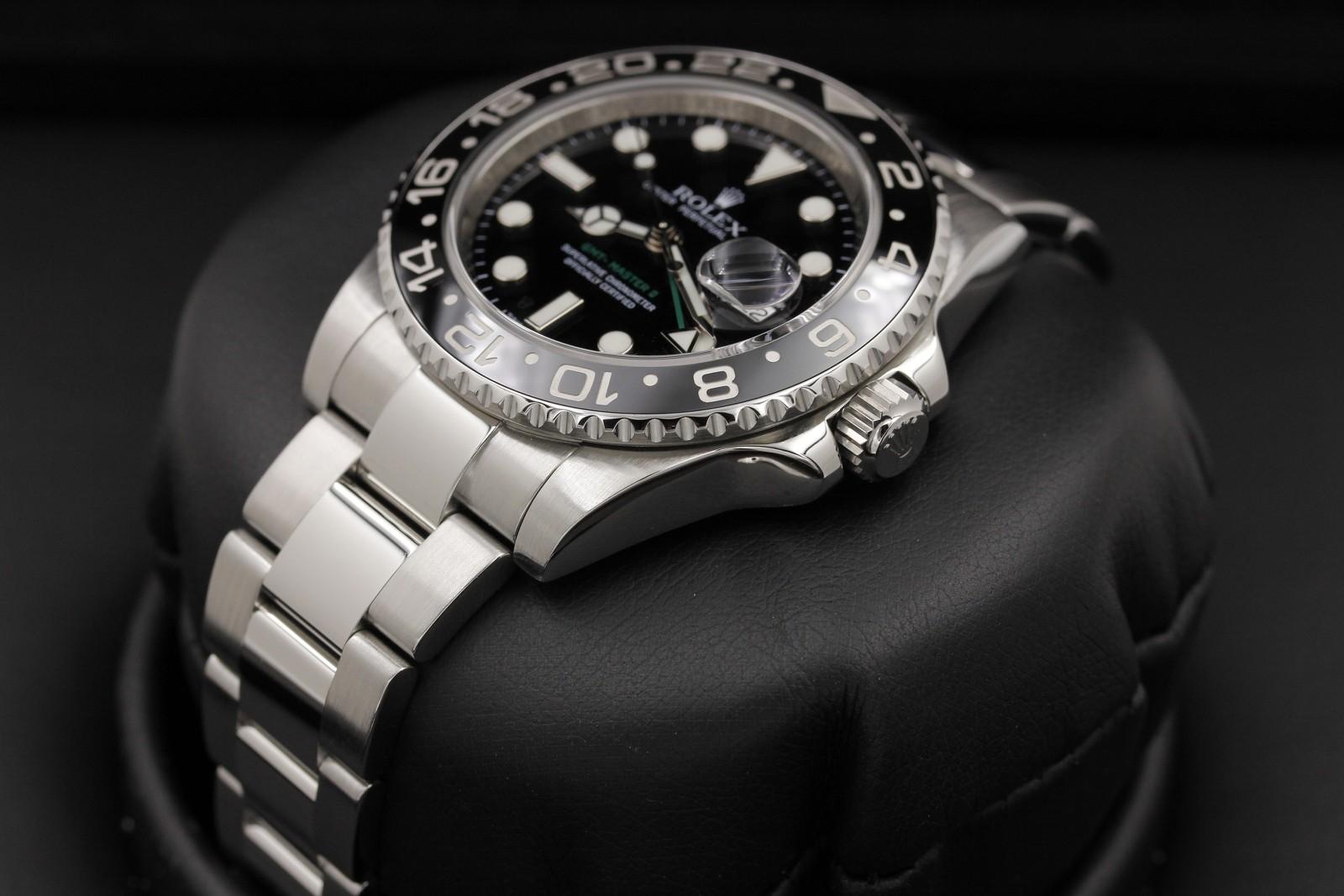 Watch Image 2