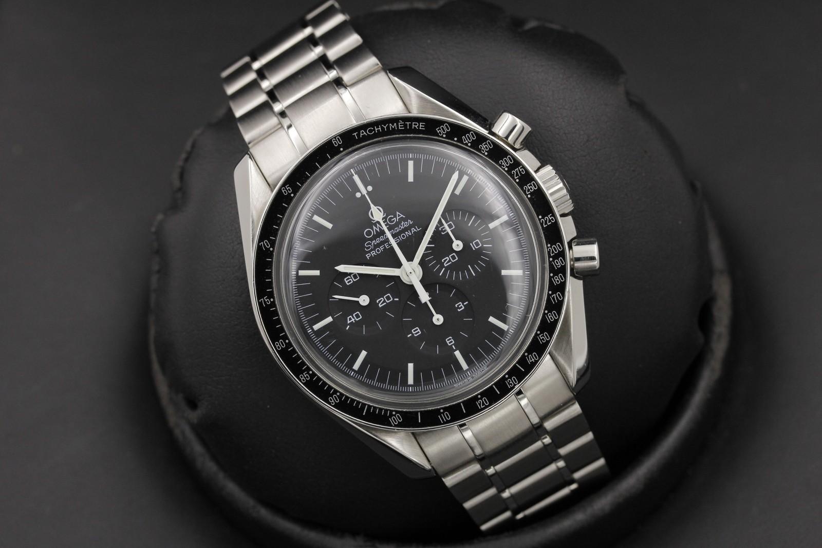 Watch Image 9