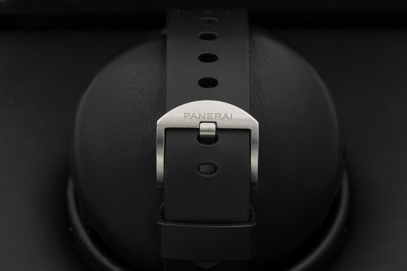 Watch Image 7