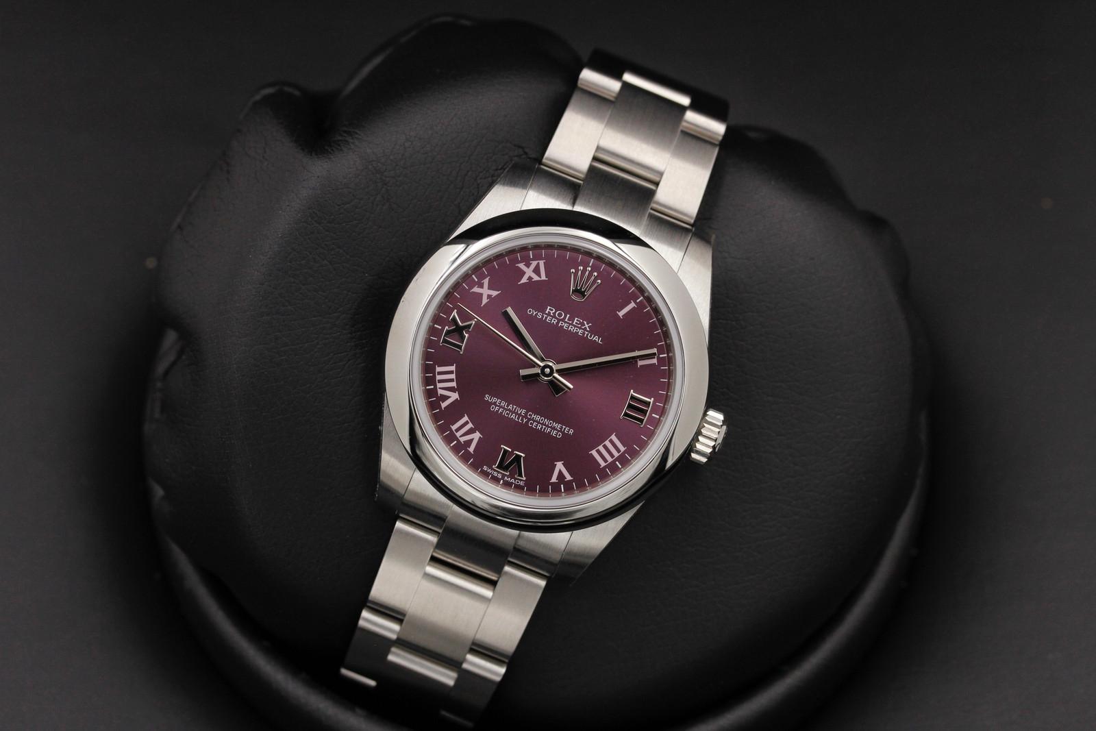Watch Image 8