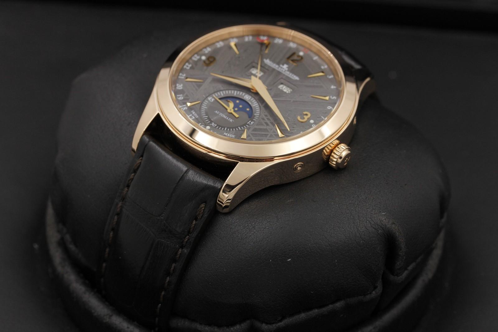 Watch Image 2