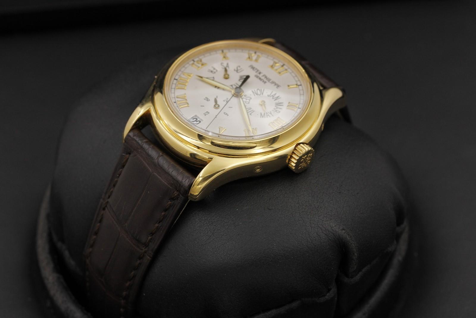 Watch Image 2