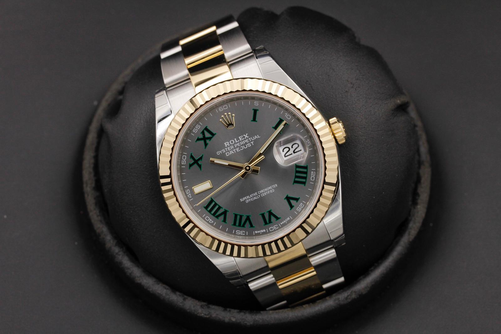 Watch Image 9