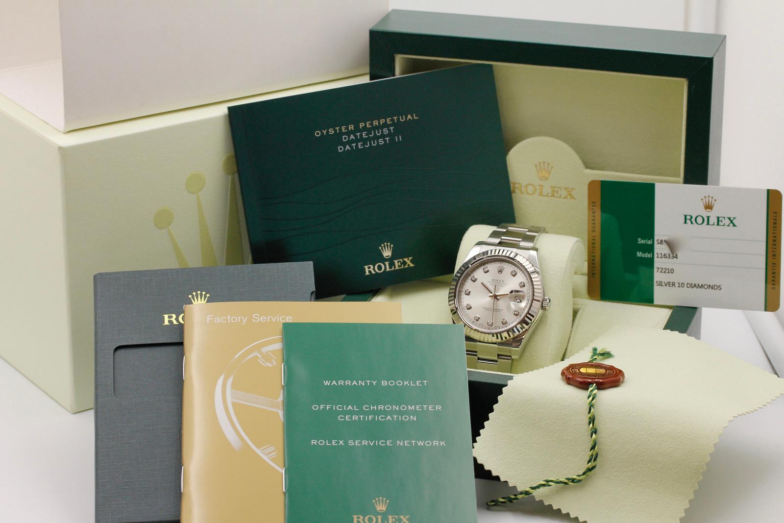 Watch Image 11