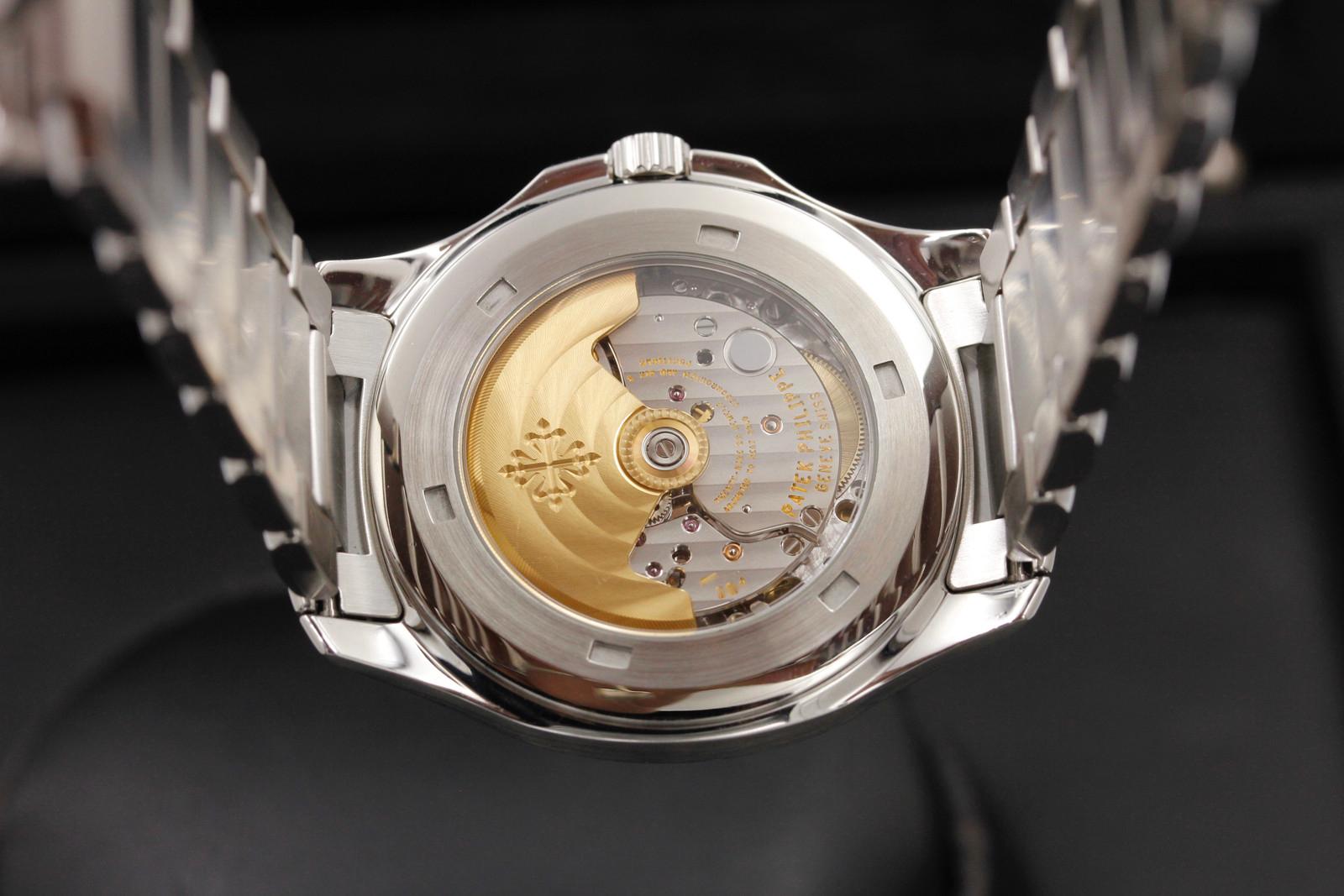 Watch Image 10