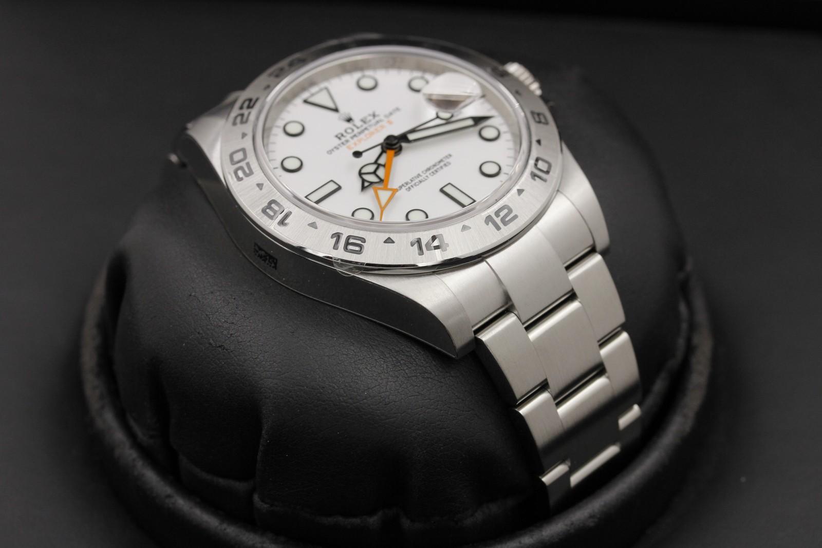Watch Image 6