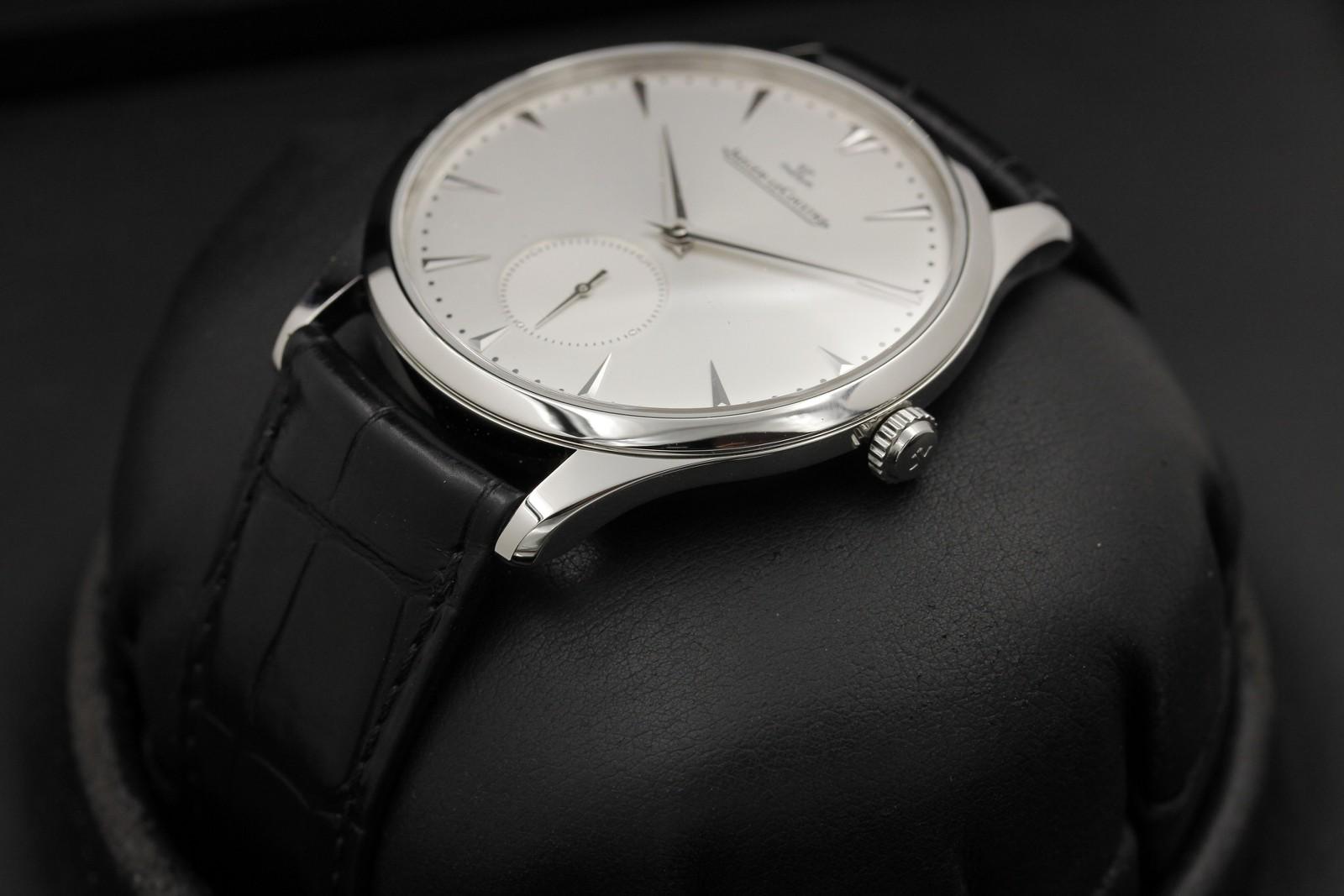 Watch Image 2