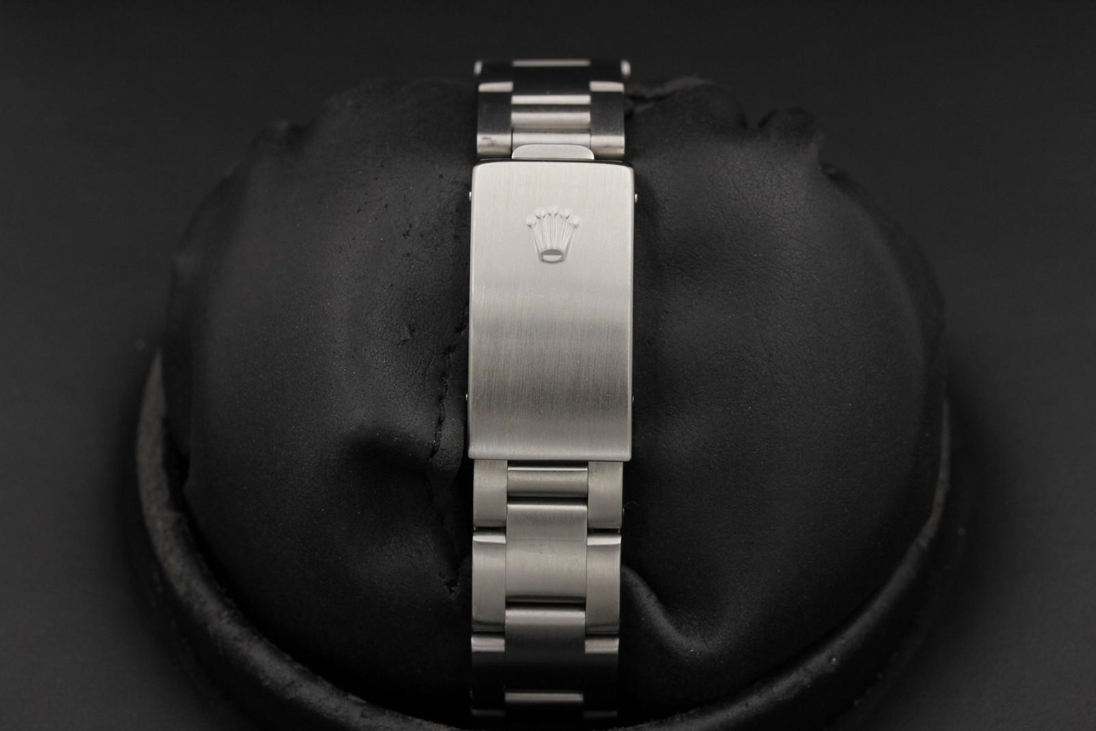 Watch Image 7