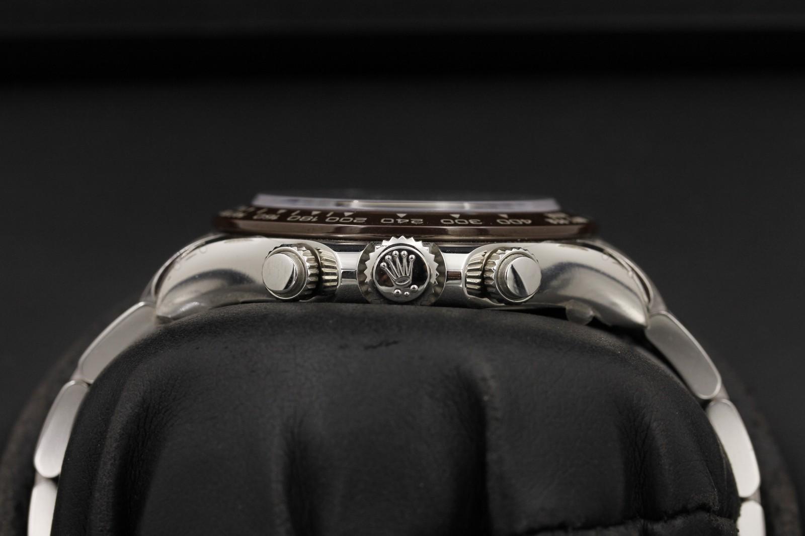 Watch Image 3