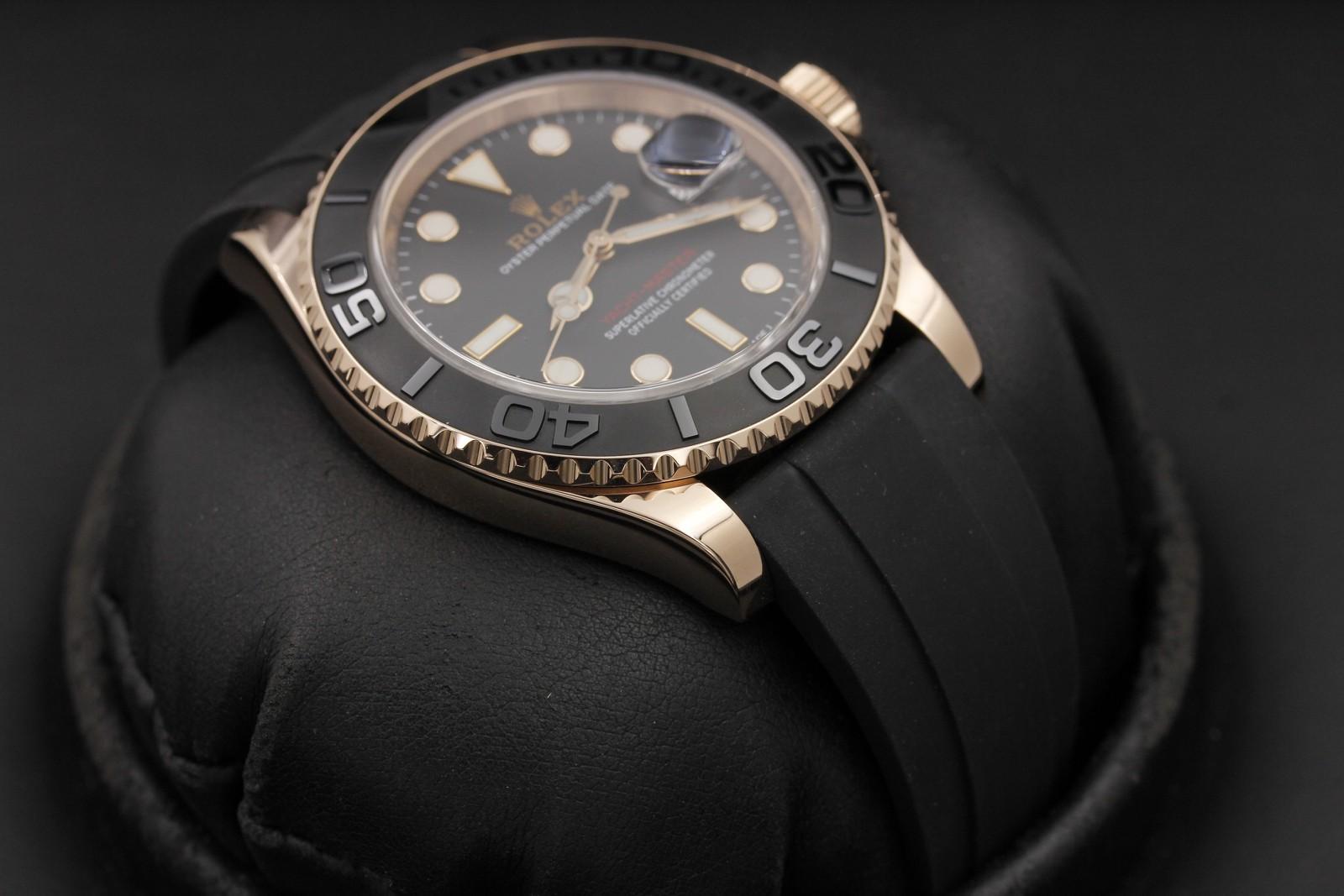 Watch Image 5