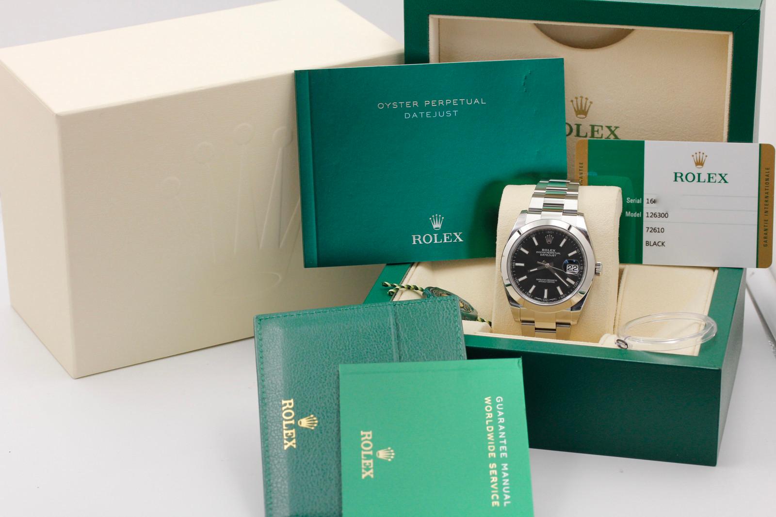Watch Image 11