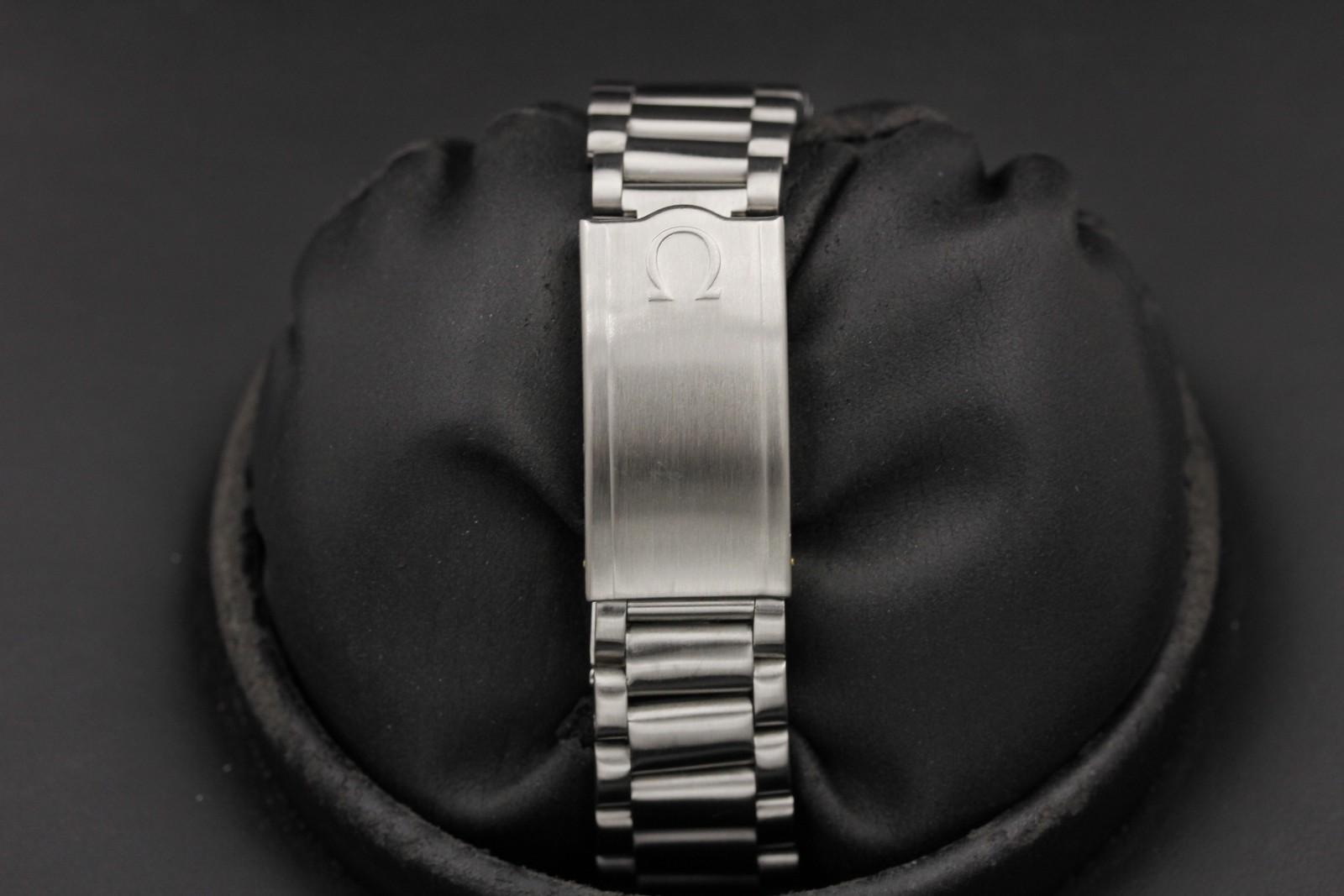 Watch Image 7