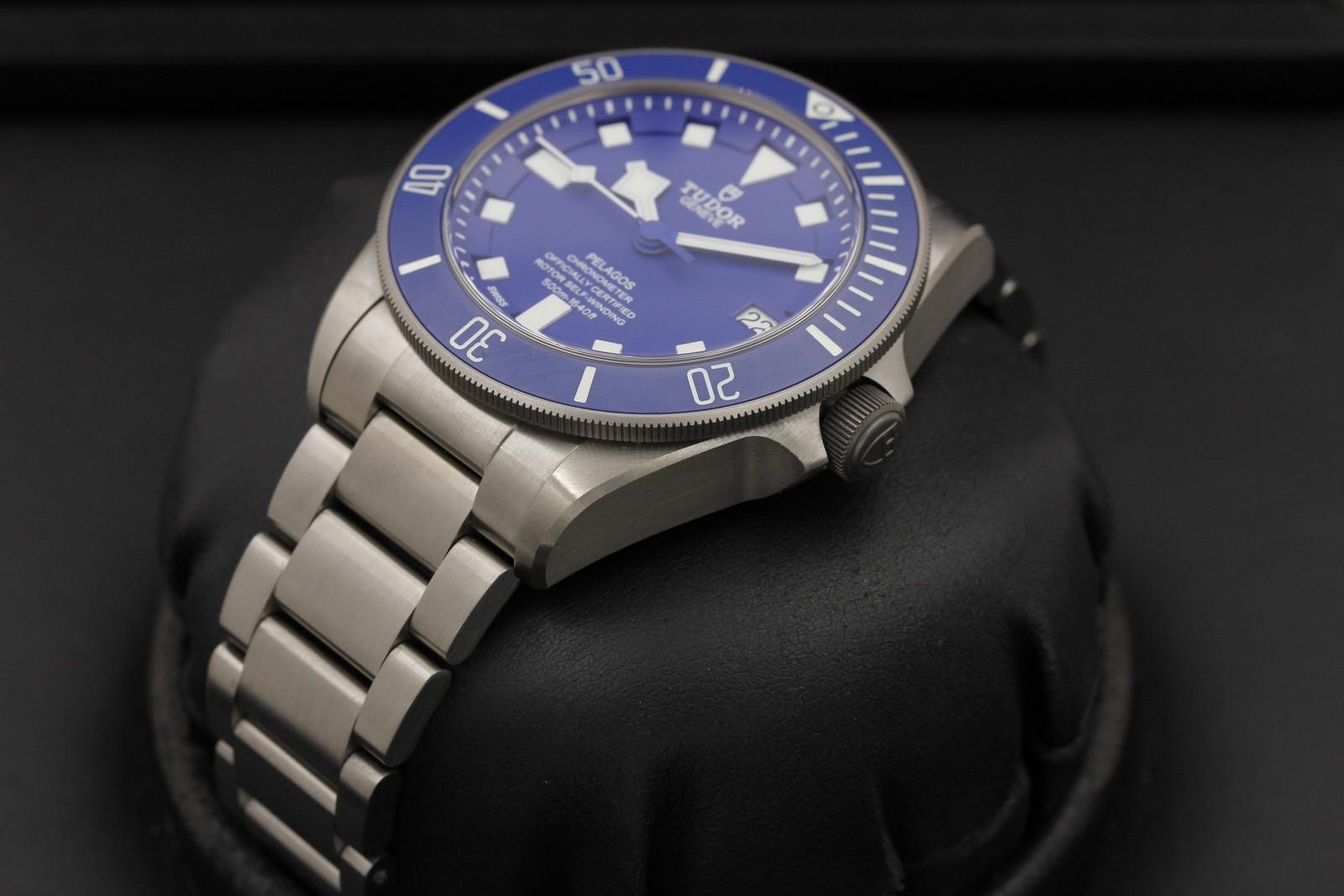 Watch Image 2