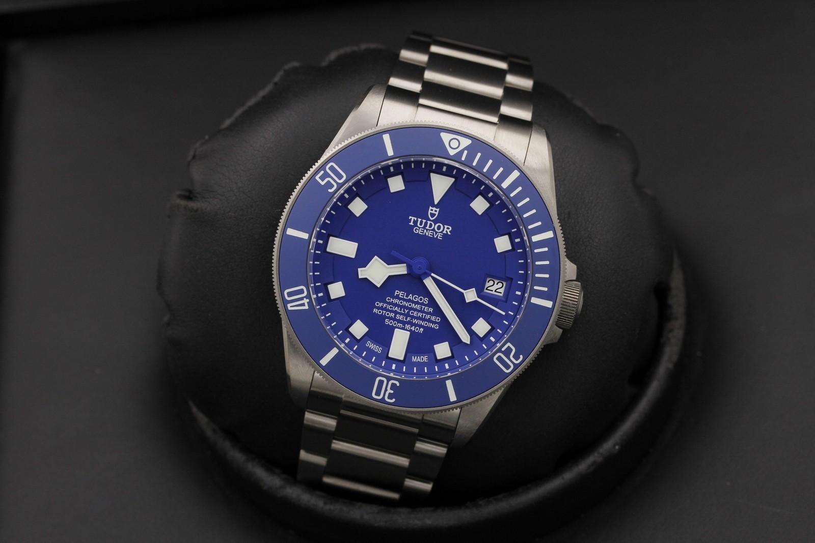 Watch Image 8