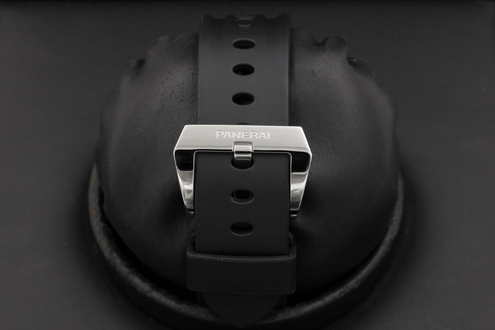 Watch Image 9