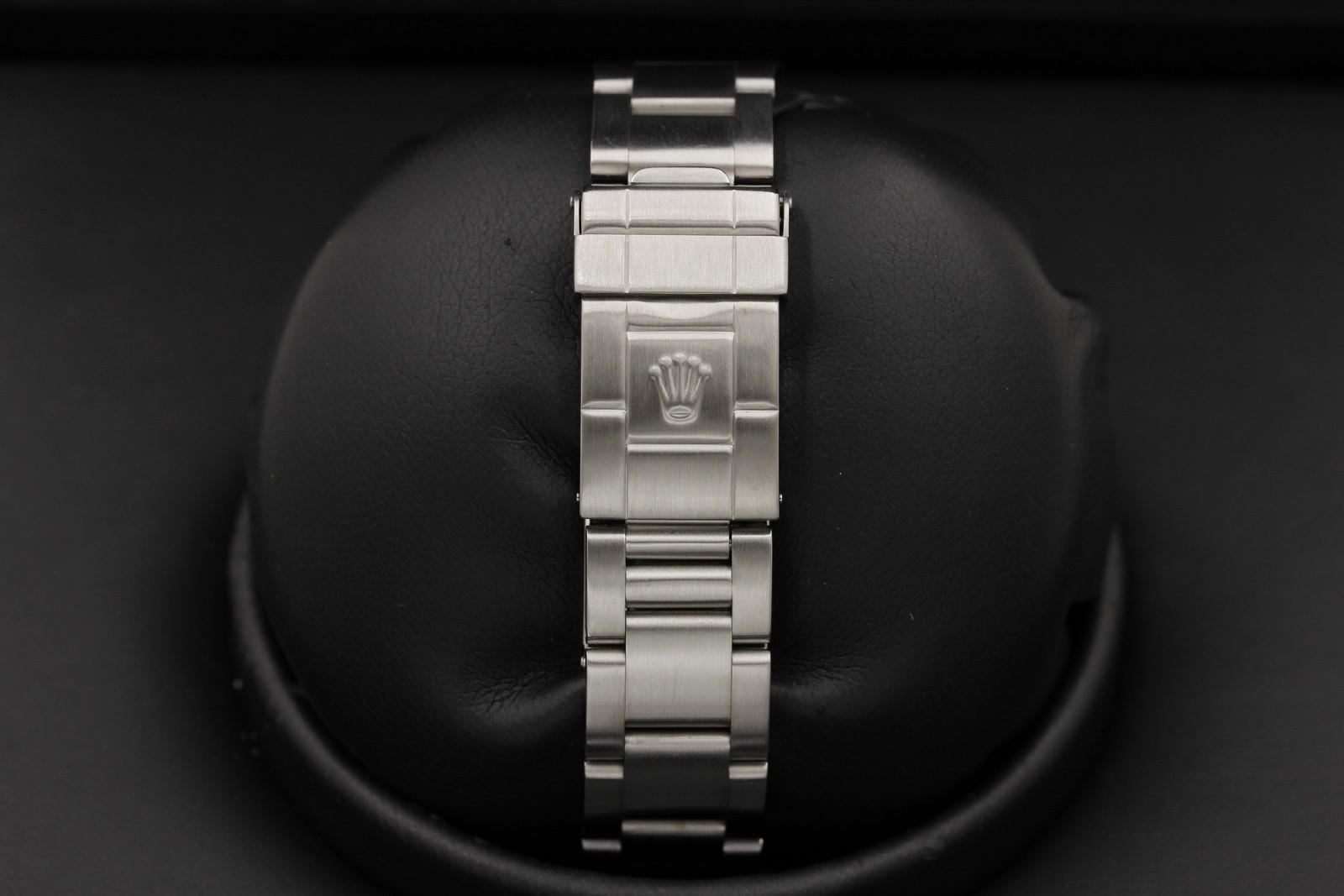 Watch Image 7