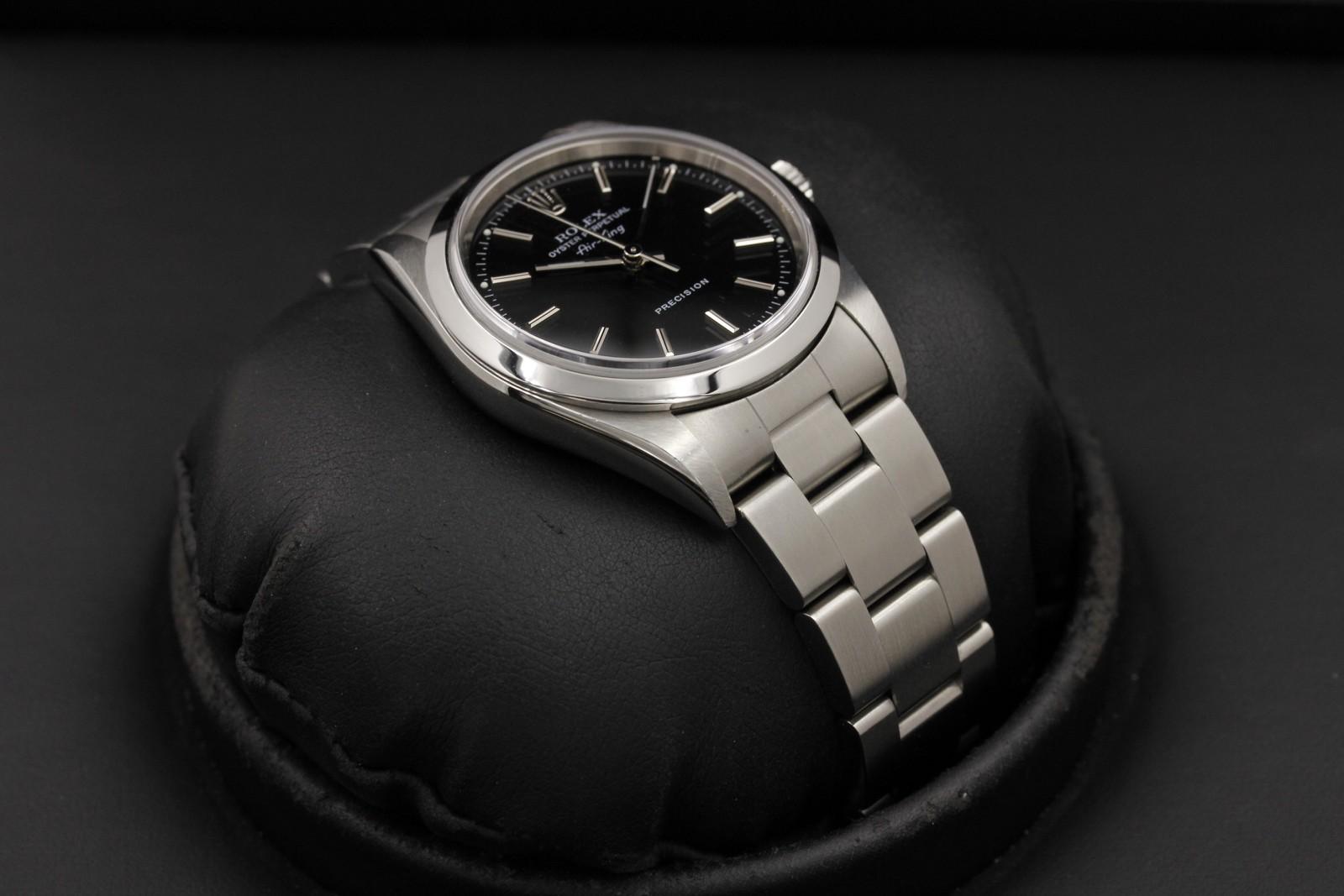 Watch Image 6