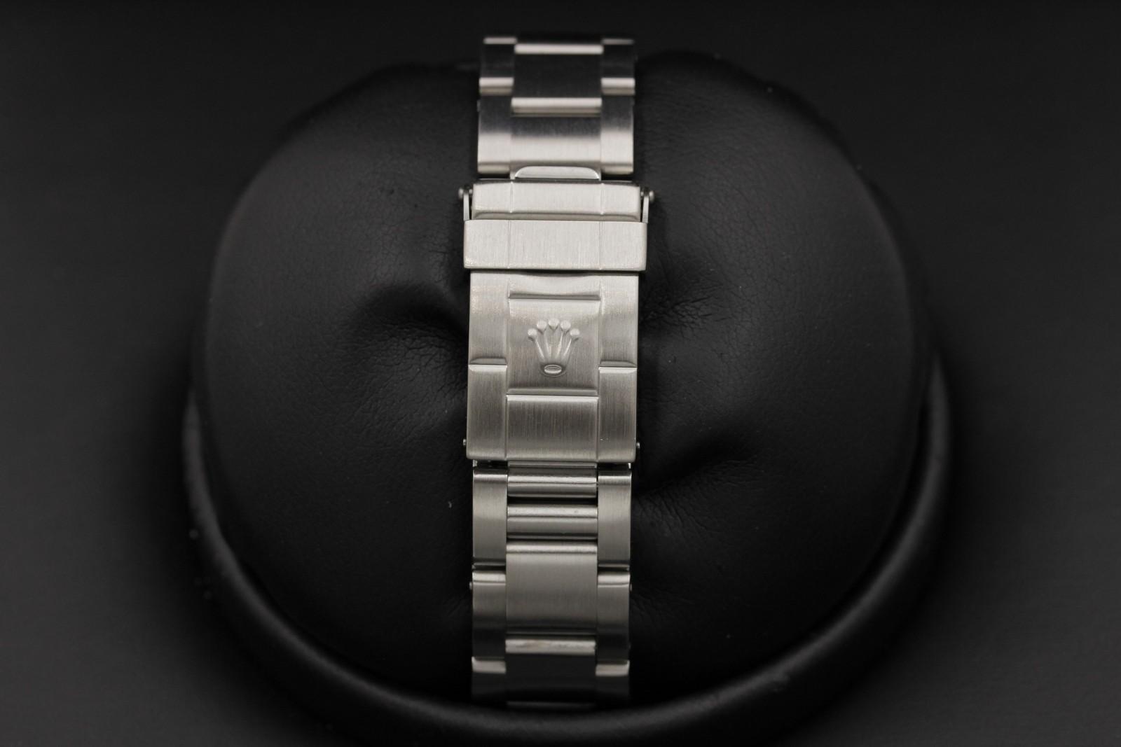 Watch Image 7