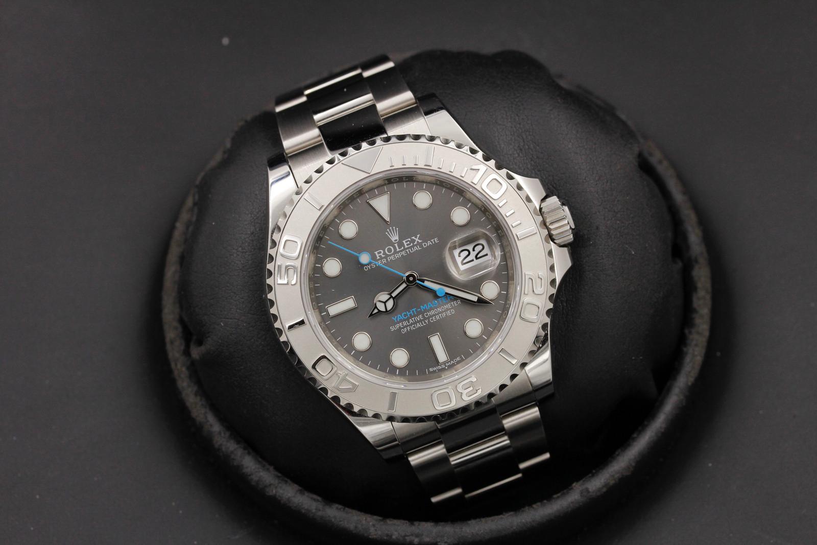 Watch Image 9