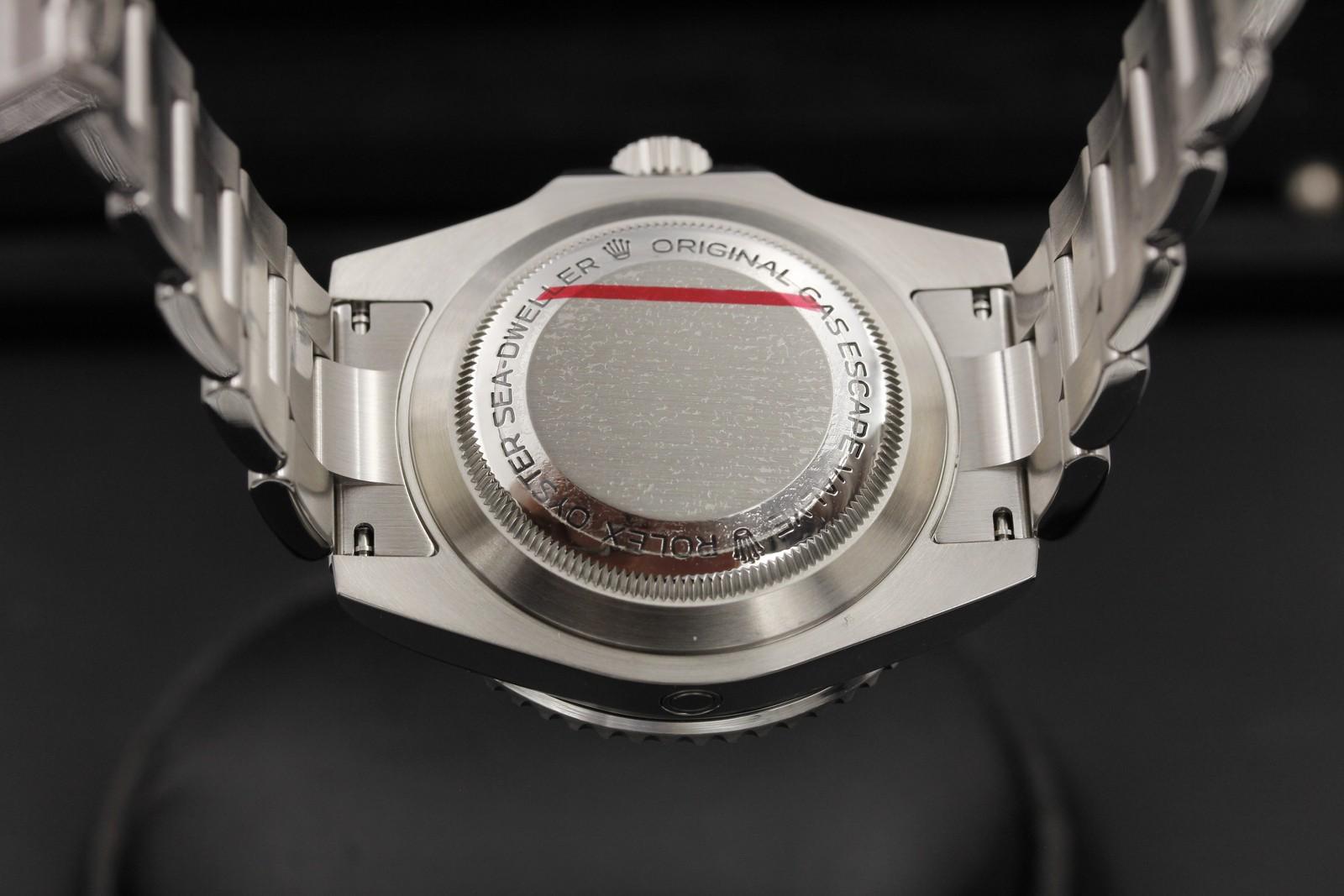 Watch Image 10