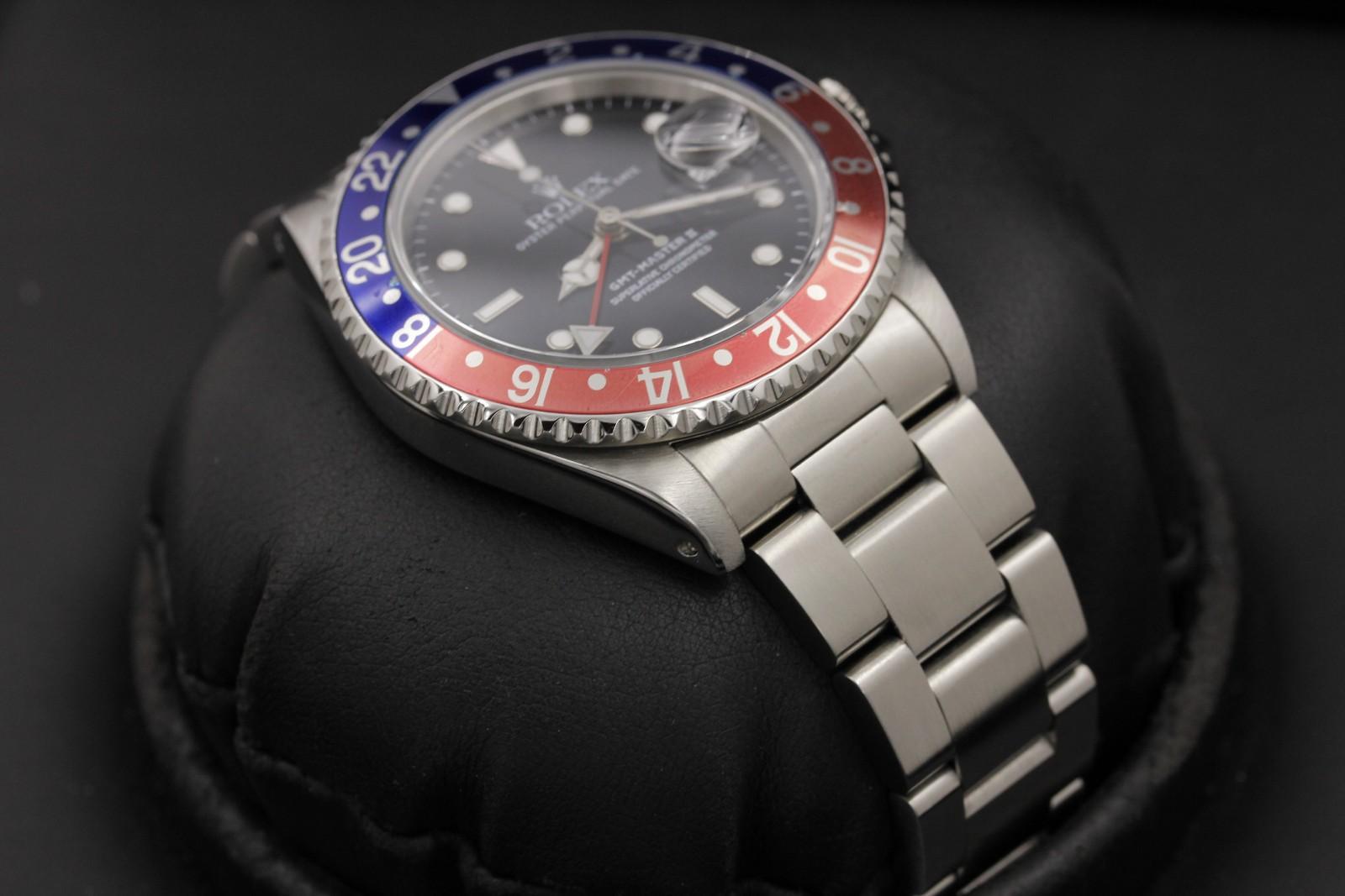 Watch Image 6