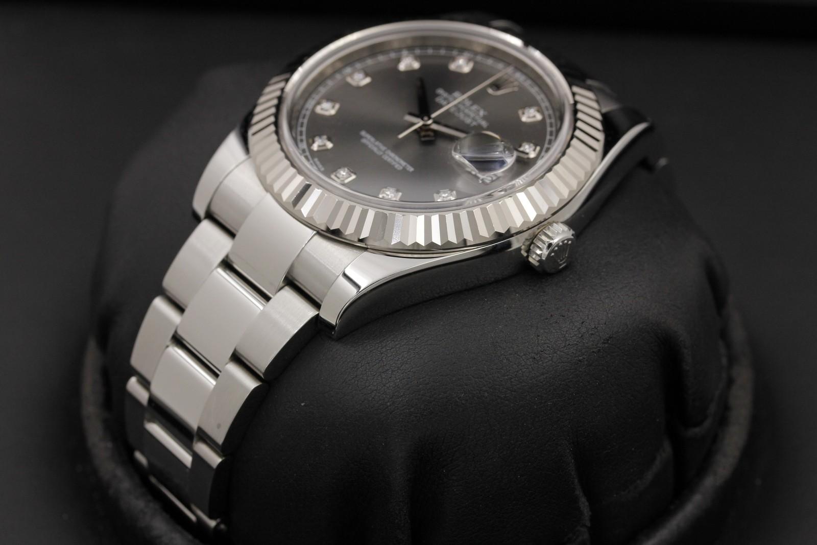 Watch Image 2