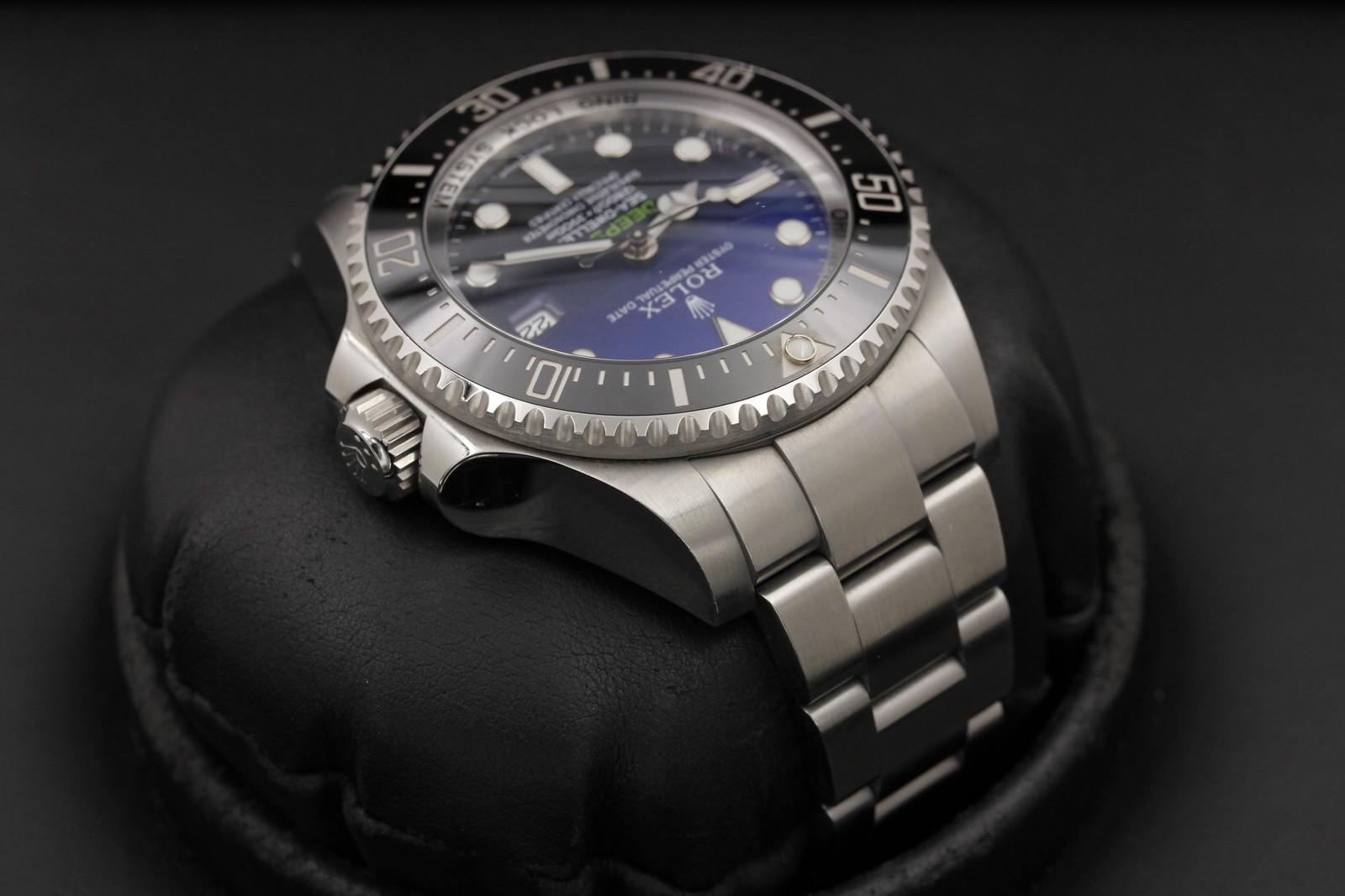 Watch Image 4