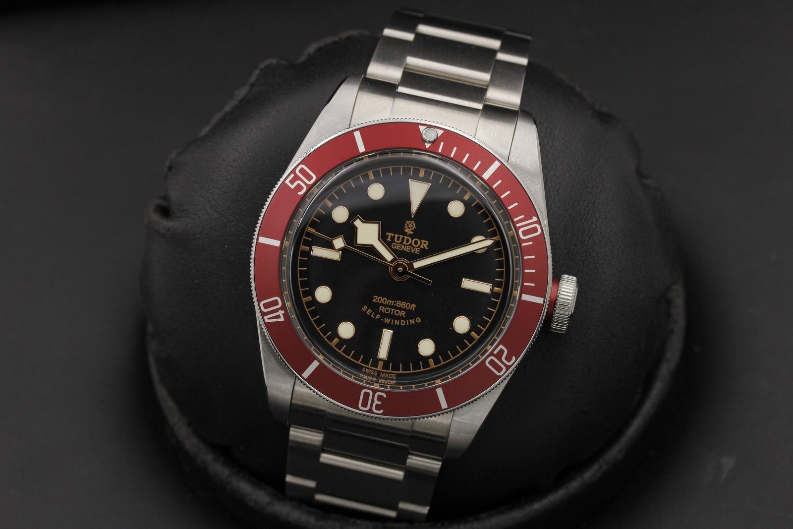 Watch Image 8