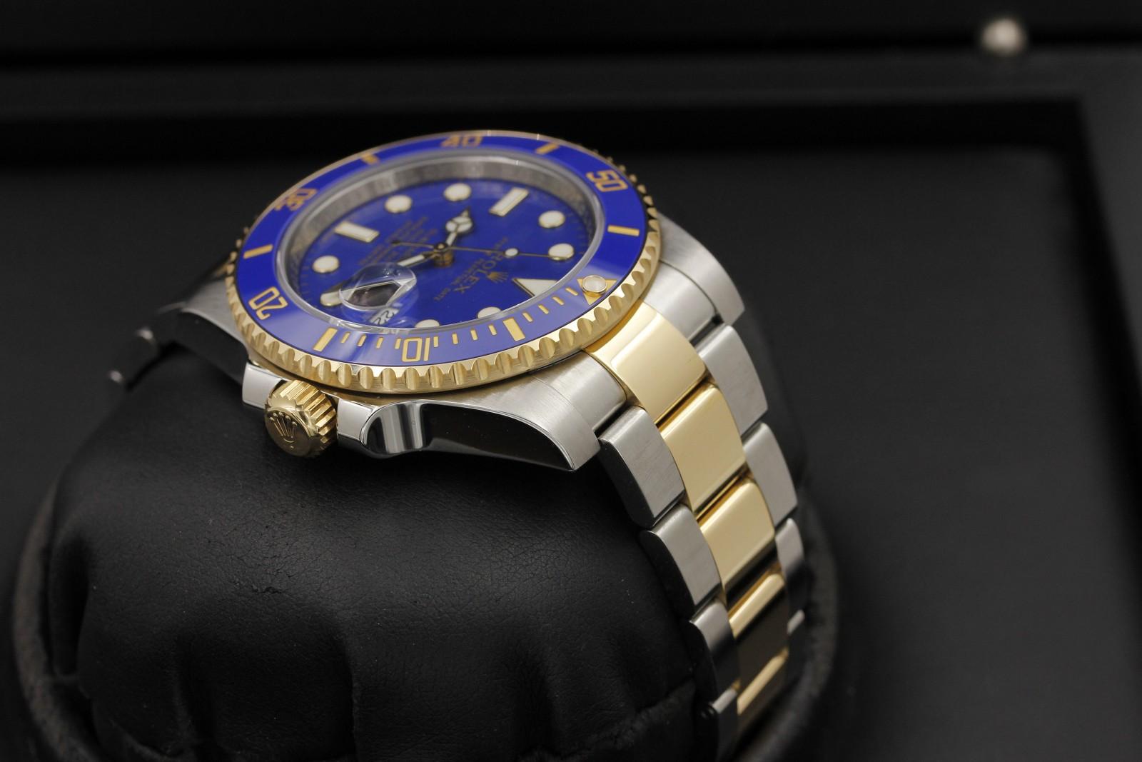Watch Image 4