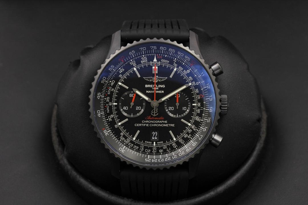 Breitling Navitimer 01 - Black Steel Mb012822/be51