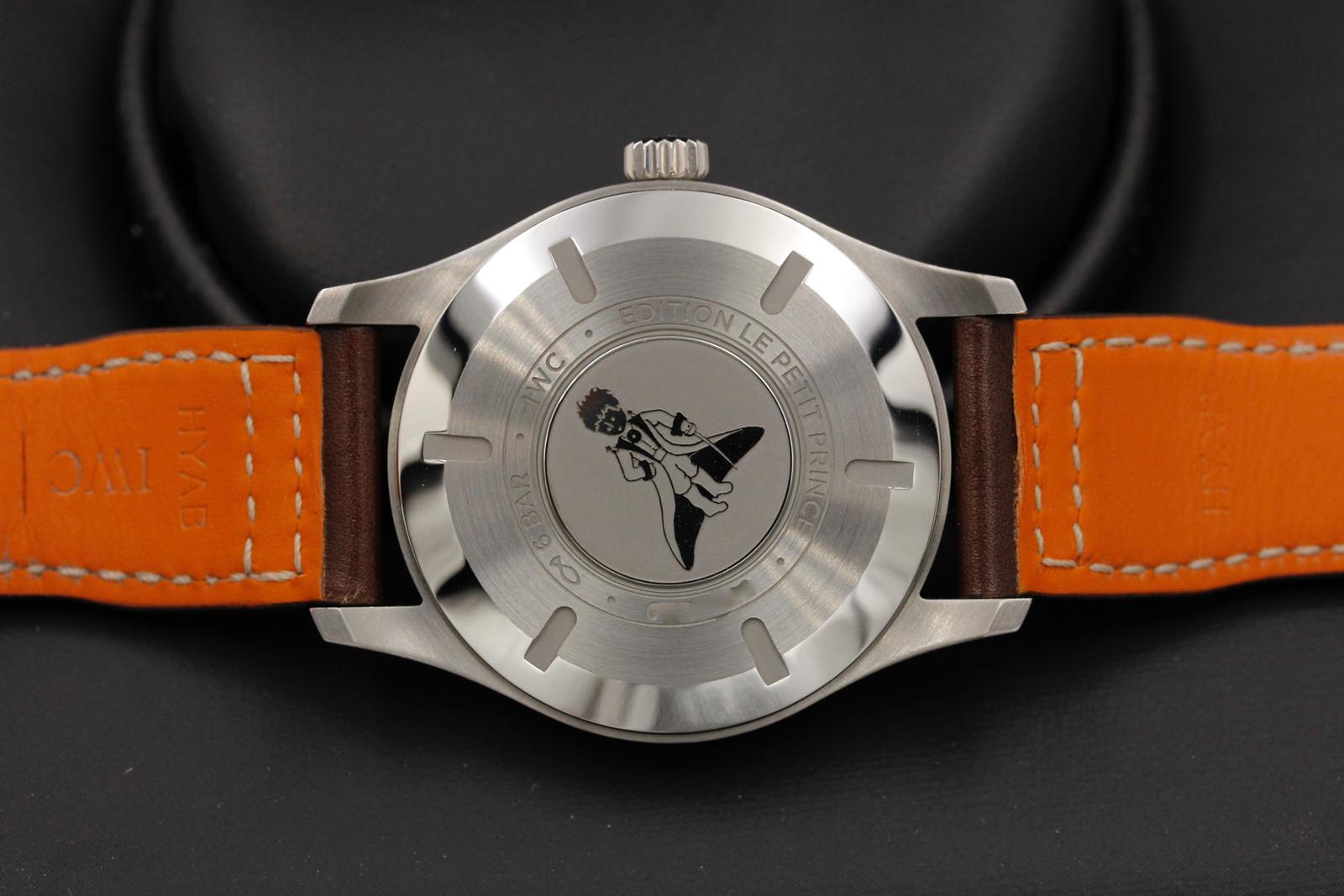 Watch Image 10