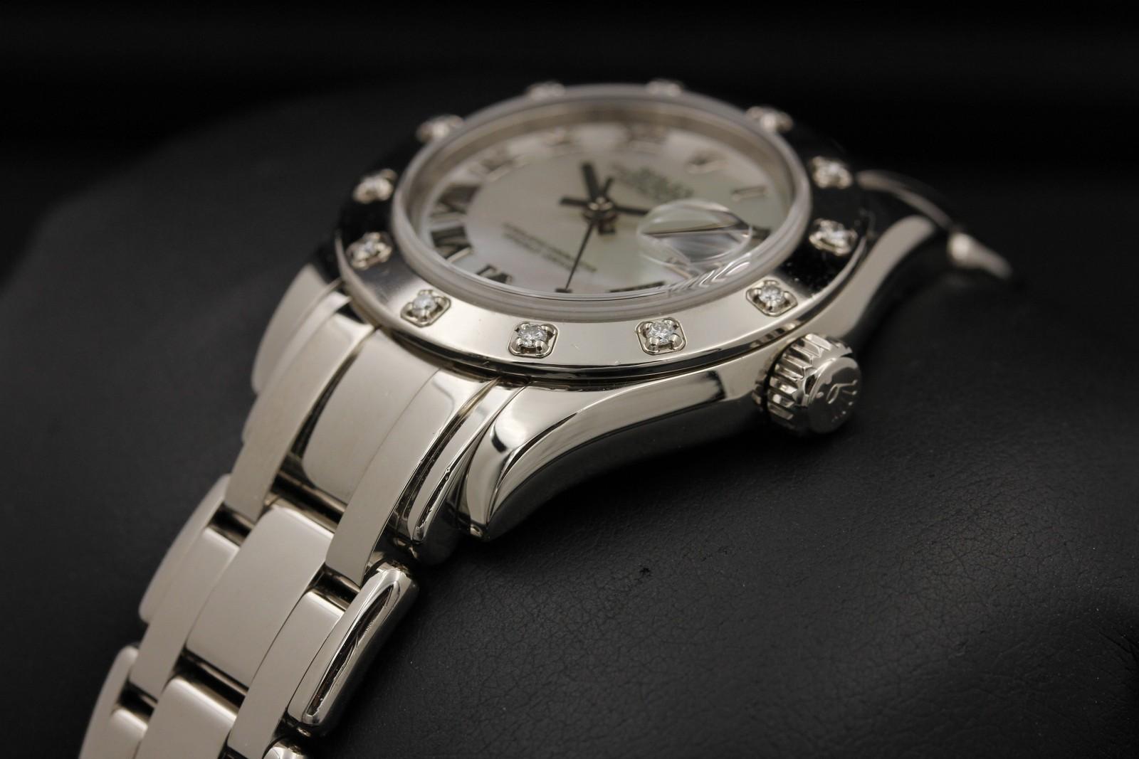 Watch Image 2