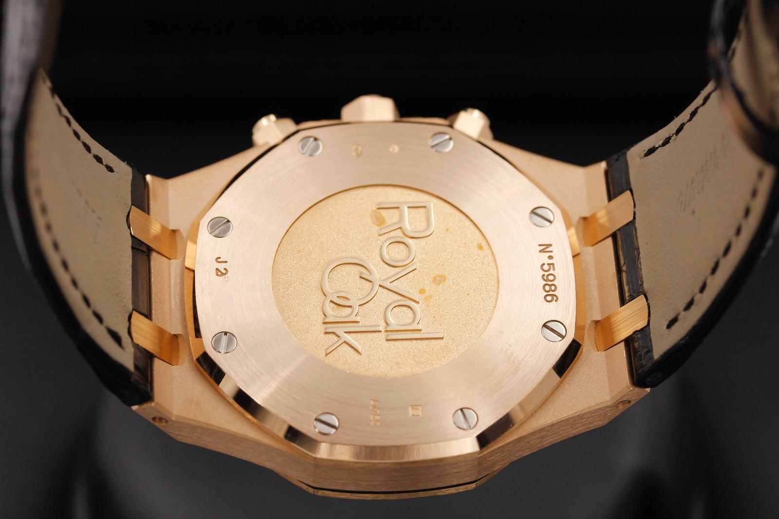 Watch Image 10