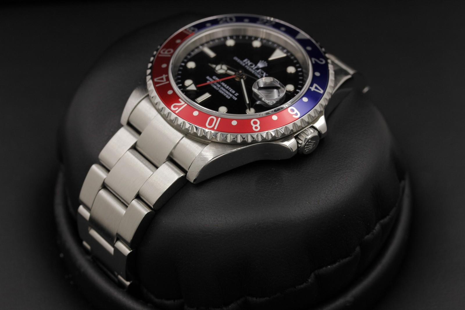 Watch Image 2
