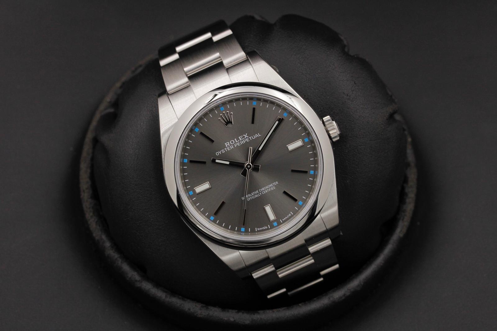Watch Image 8
