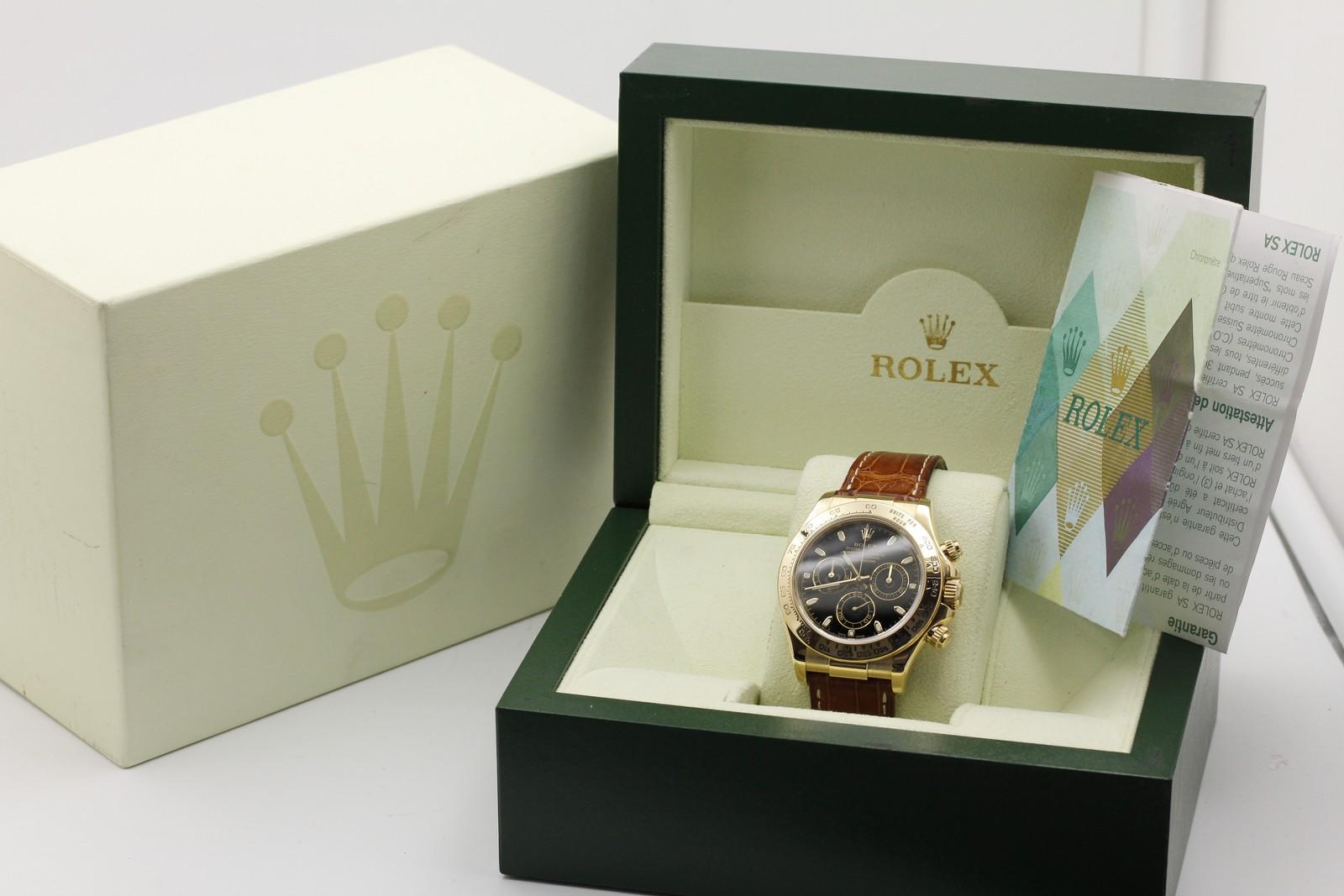 Watch Image 12