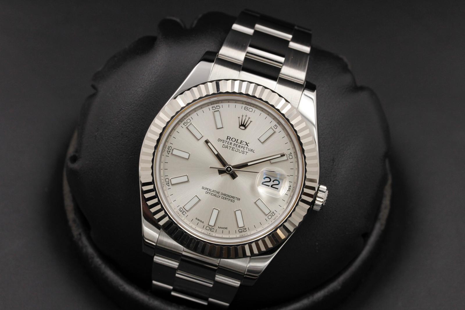 Watch Image 8