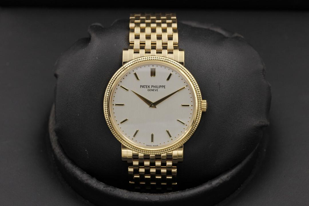 Patek Philippe Calatrava 5120j