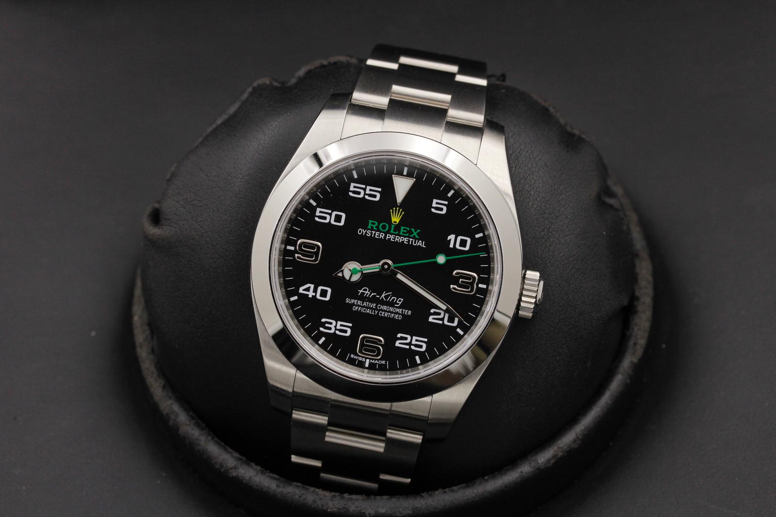 Watch Image 8