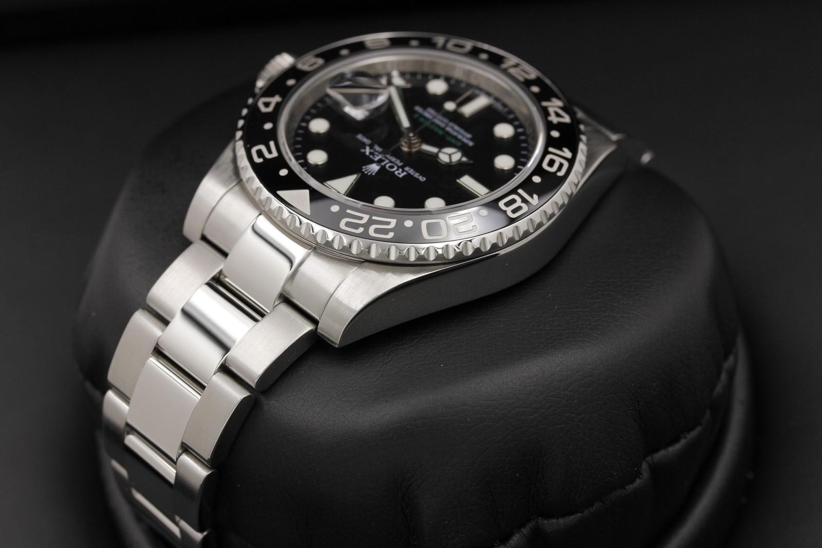 Watch Image 5