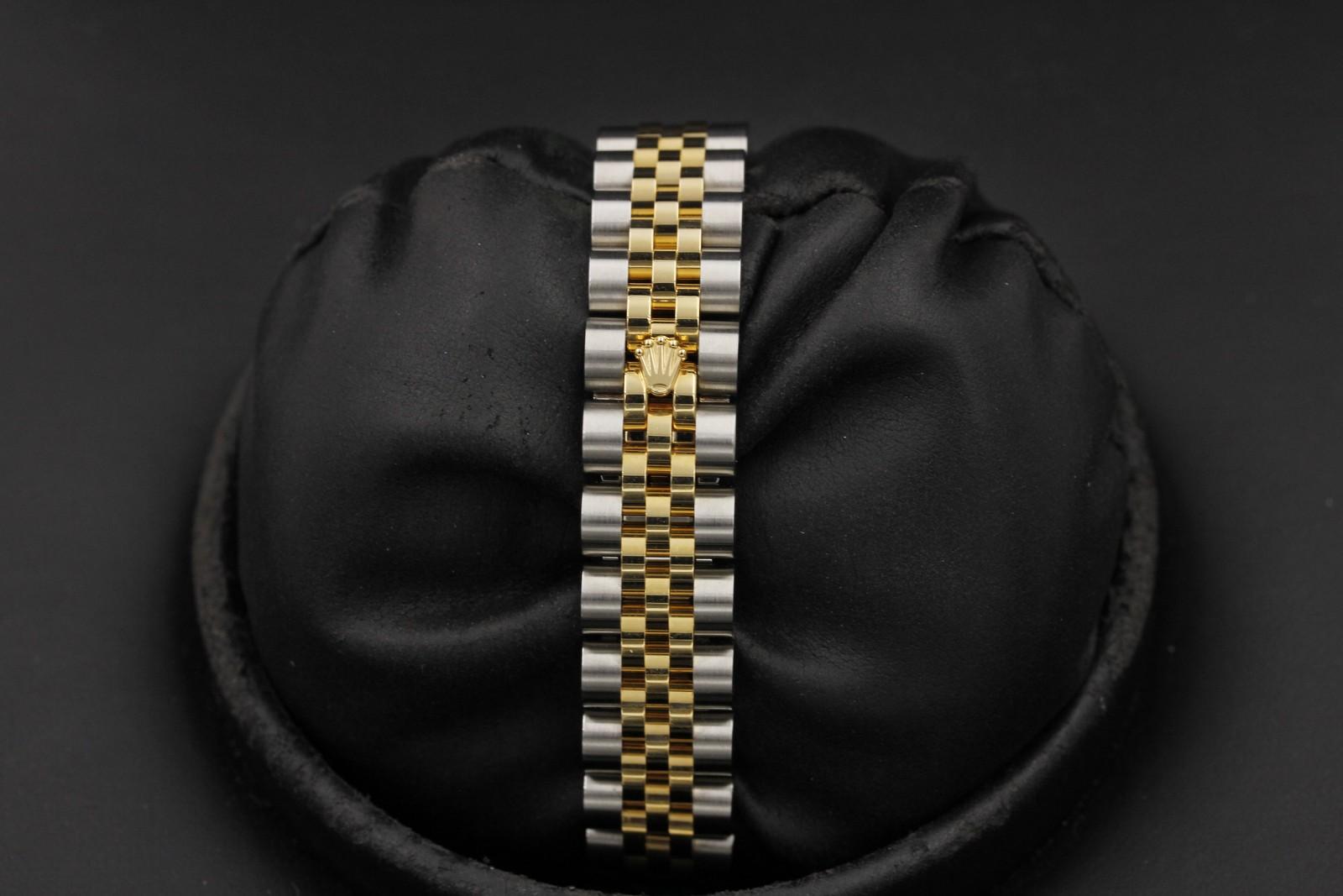 Watch Image 7