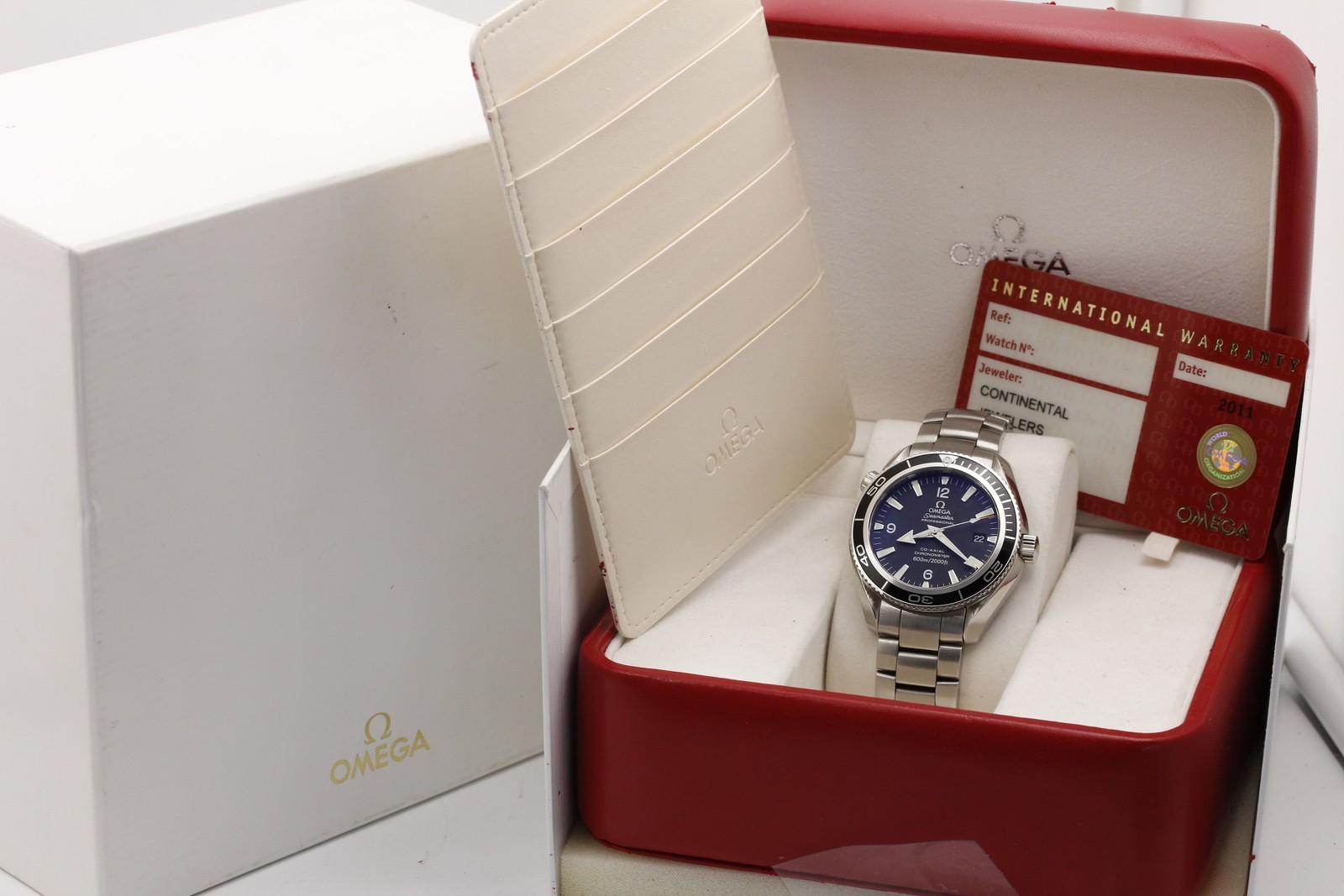 Watch Image 10
