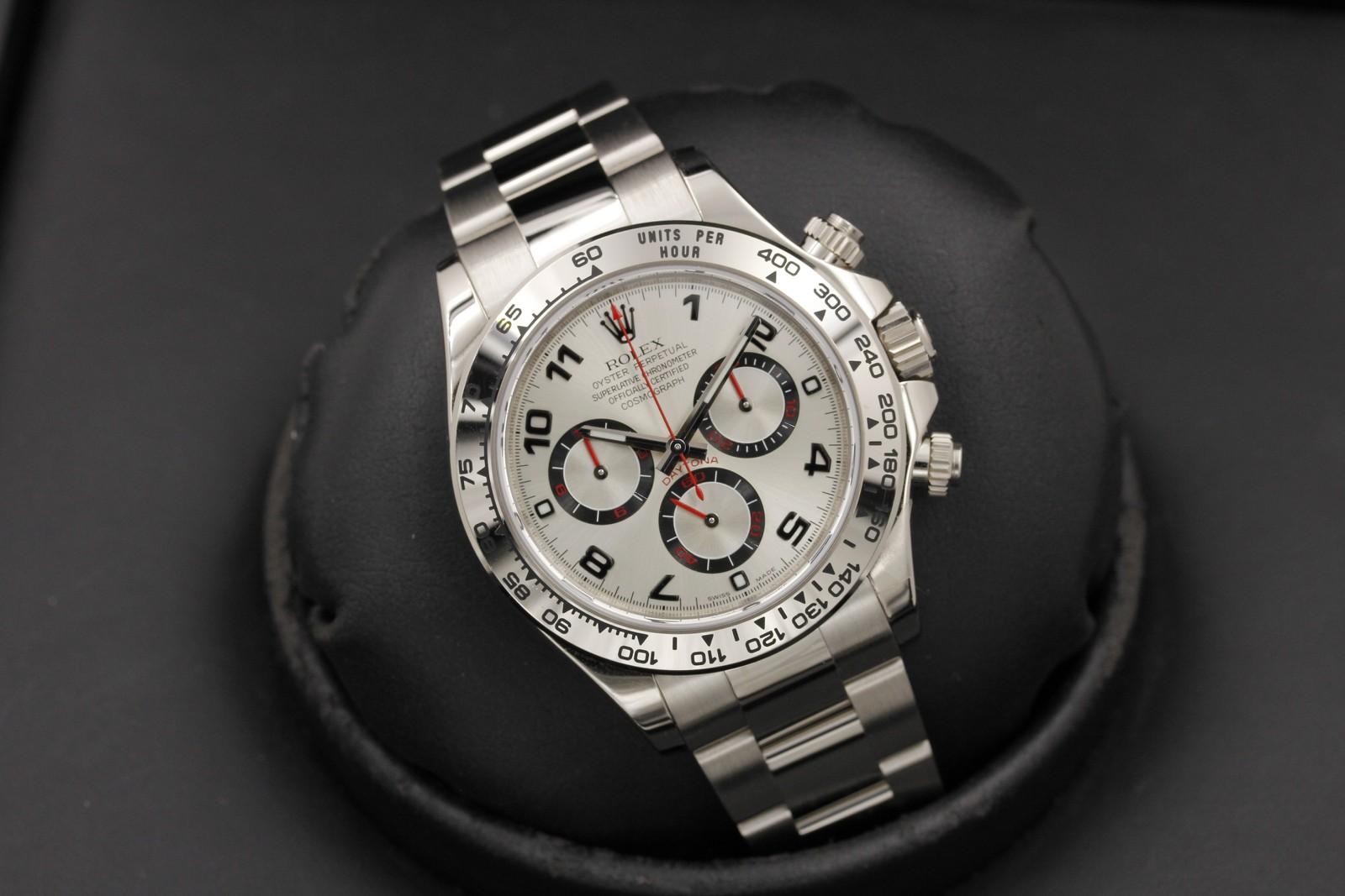 Watch Image 10