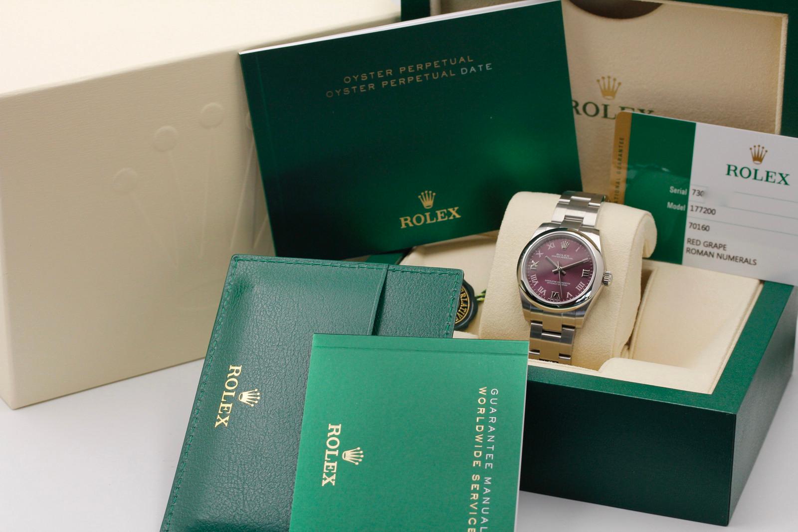 Watch Image 11