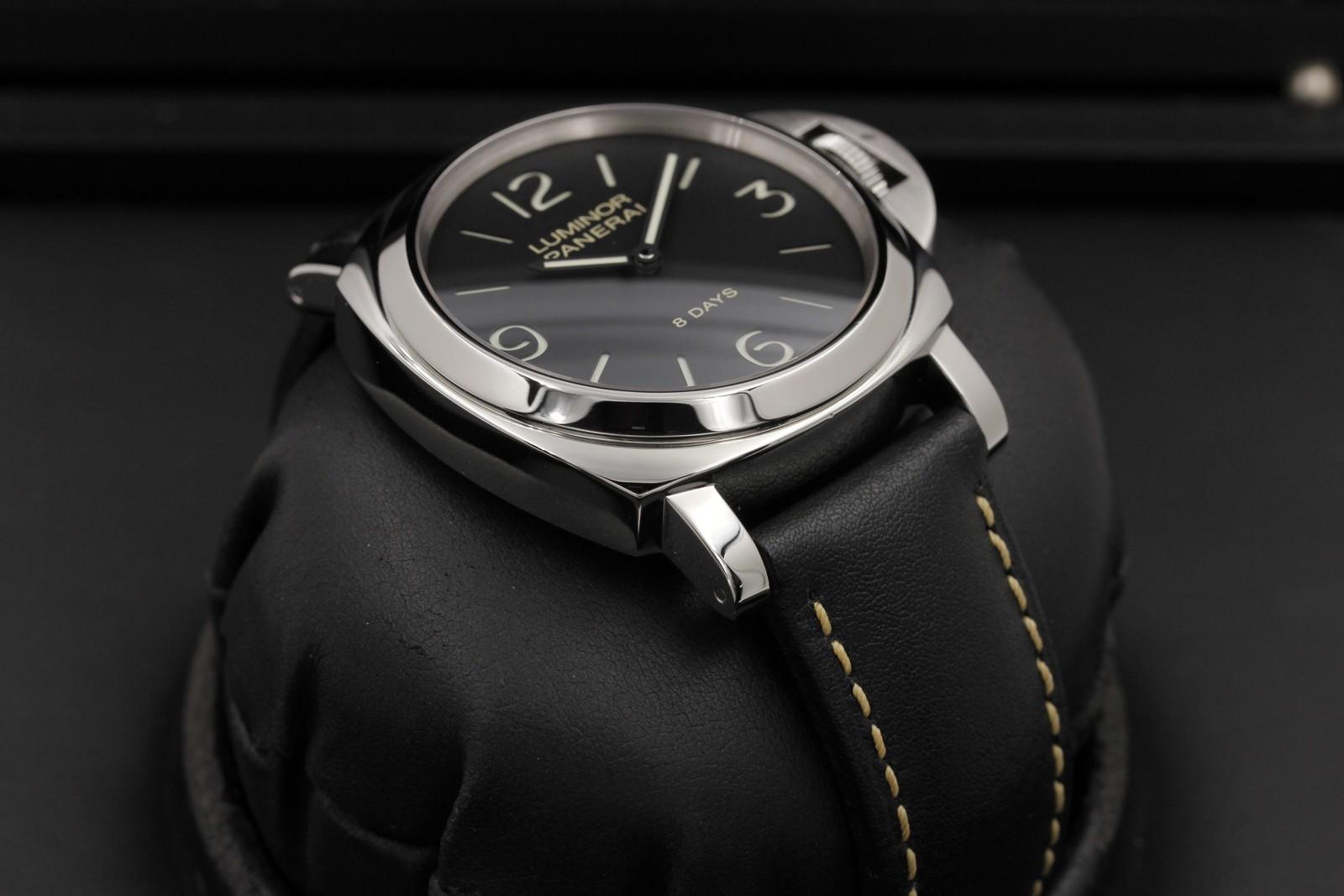 Watch Image 6