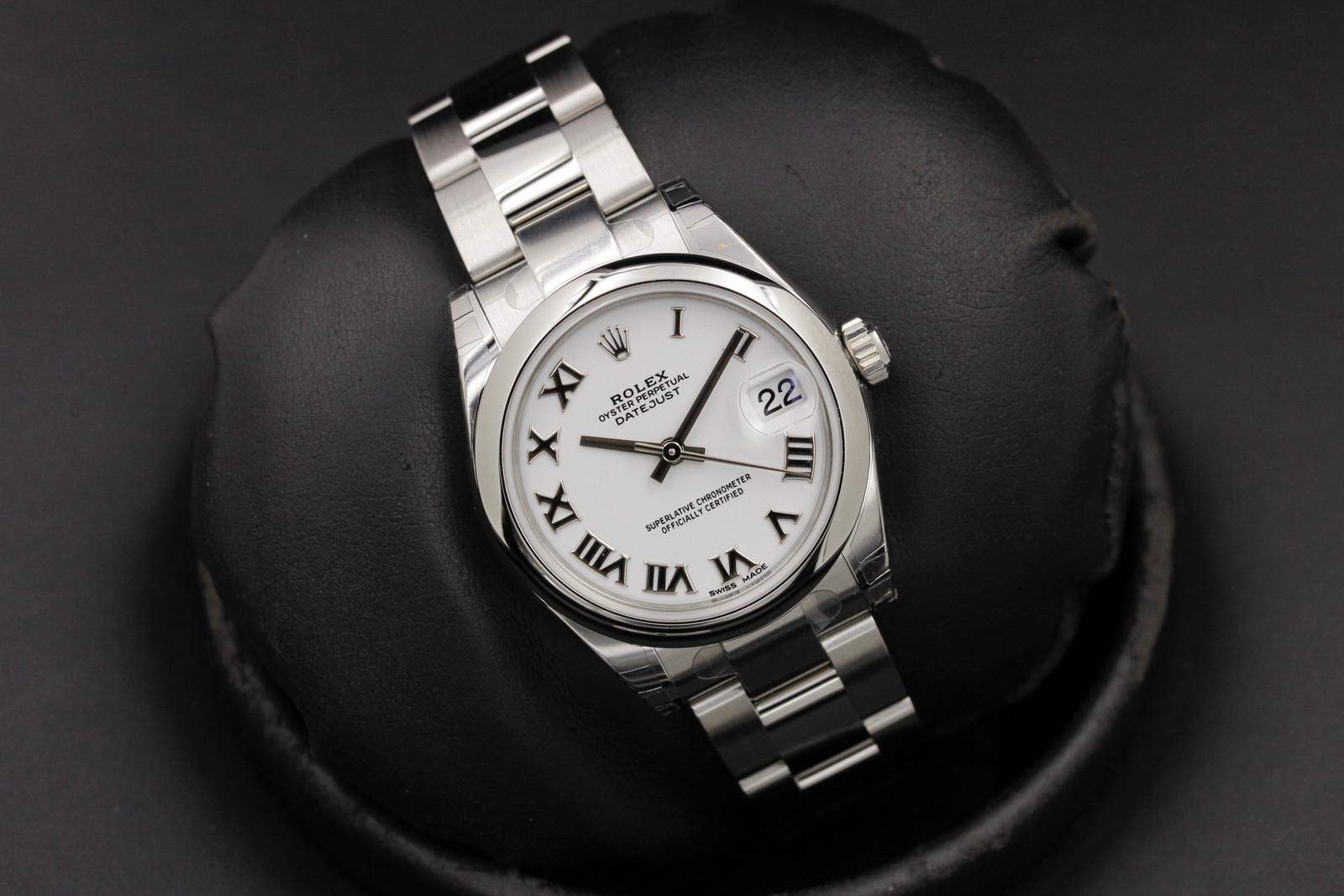 Watch Image 9