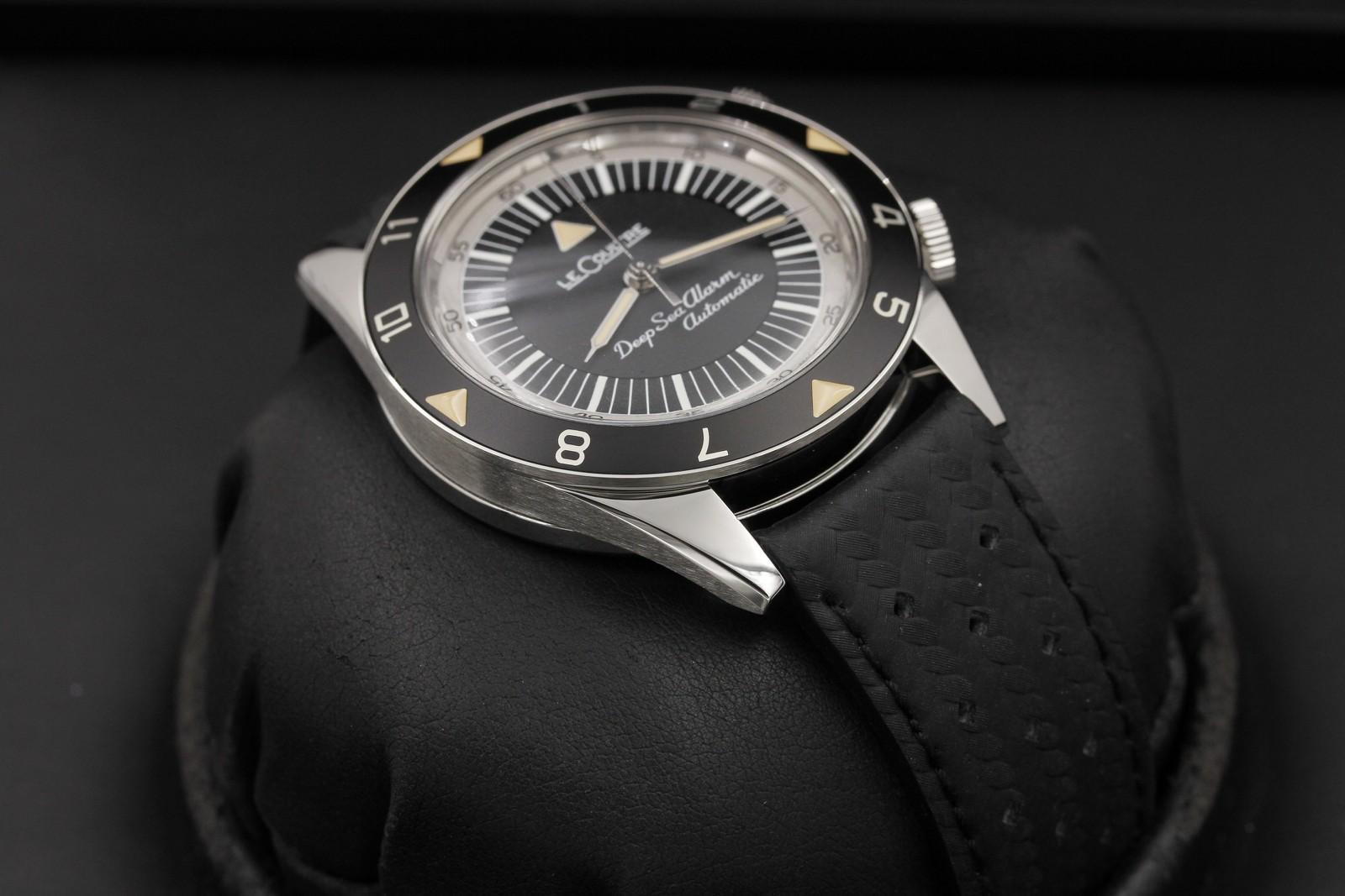 Watch Image 6