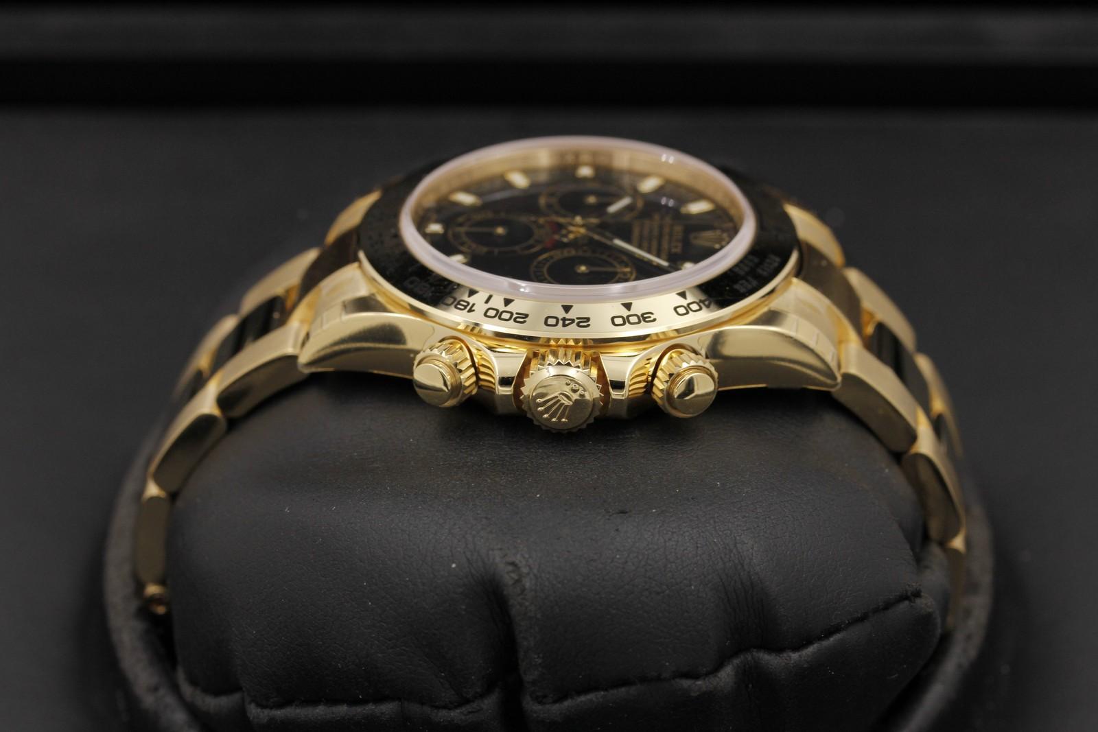 Watch Image 3