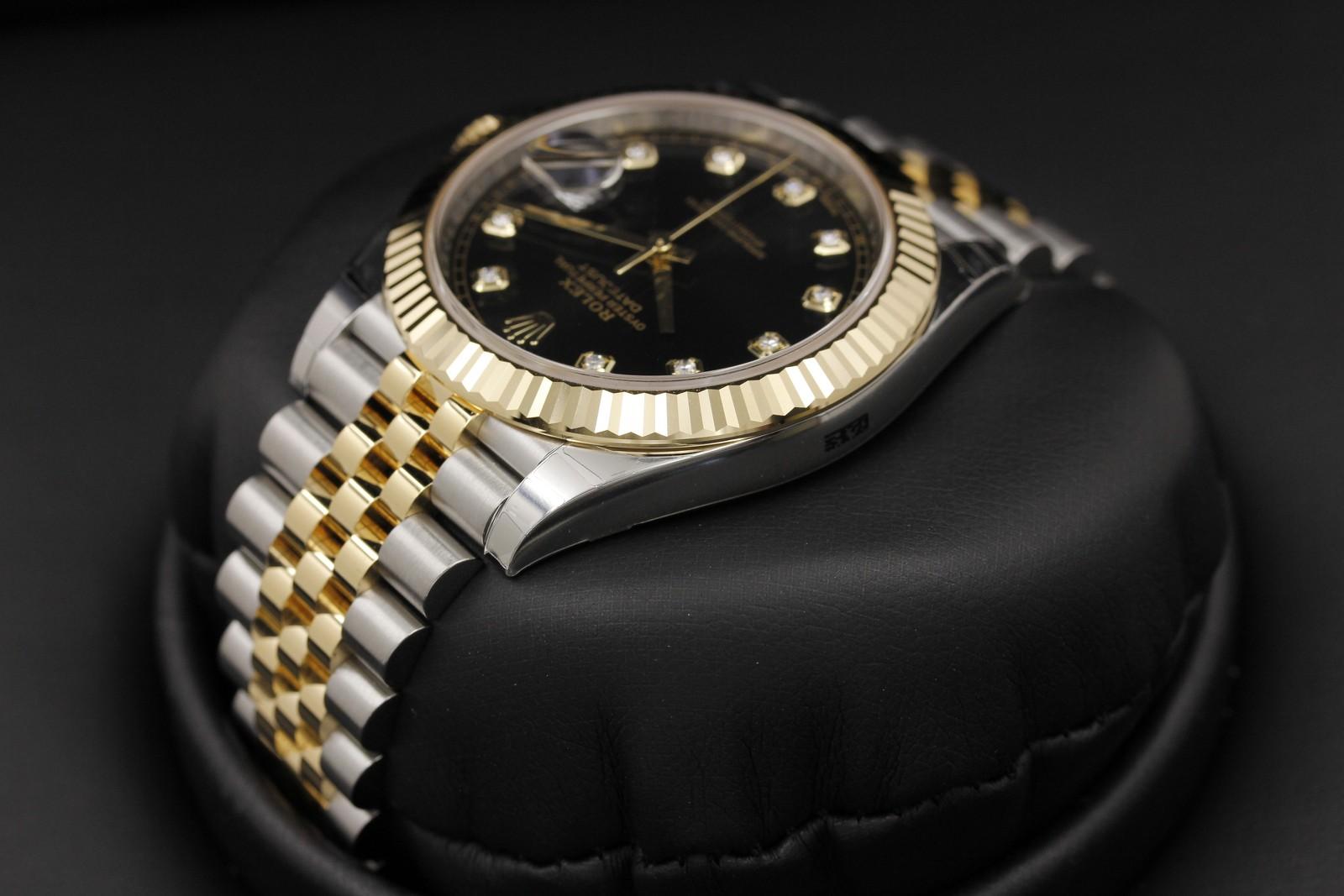 Watch Image 5
