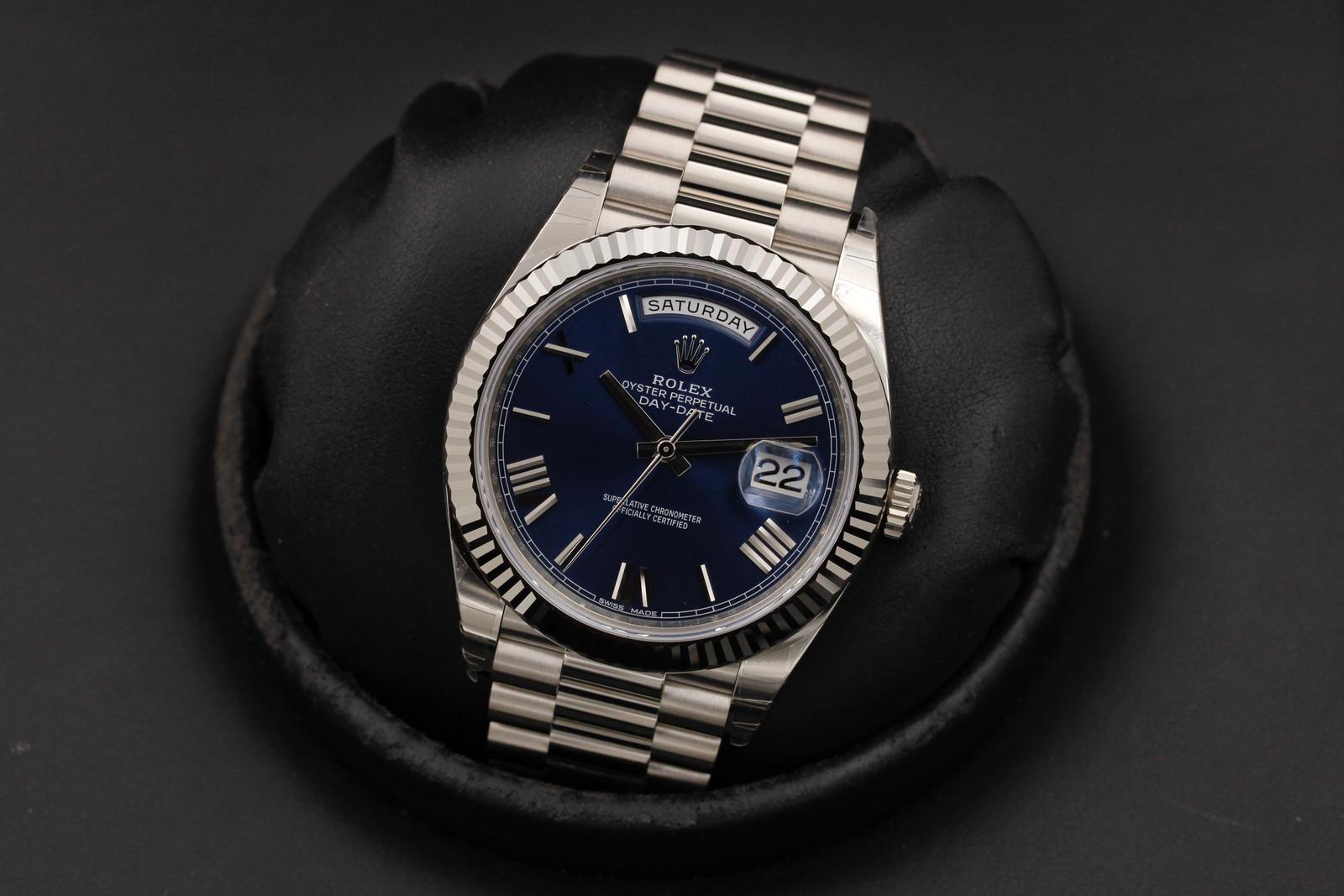 Watch Image 8